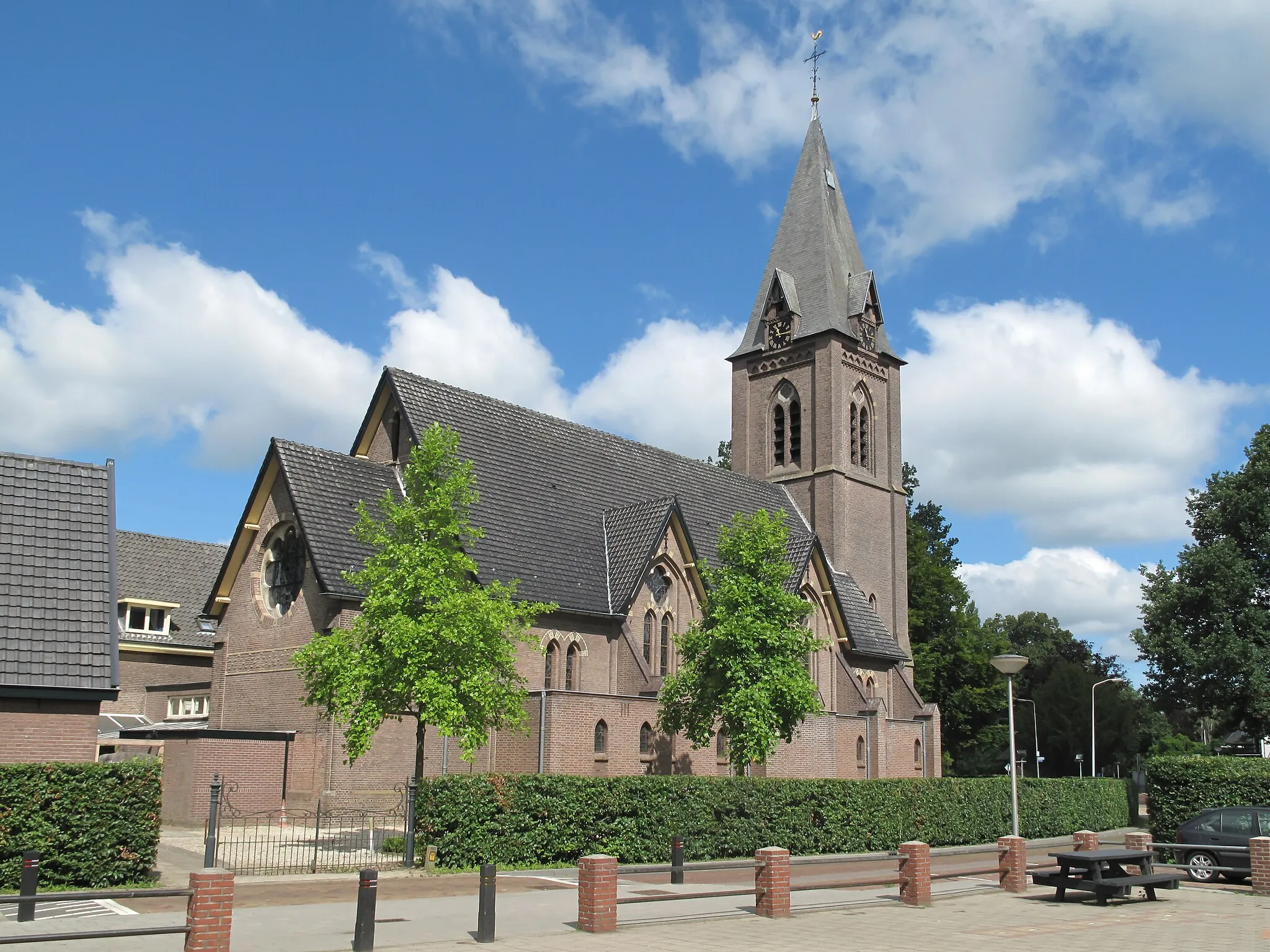 Photo showing: Ruurlo, church: de Sint Willibrorduskerk