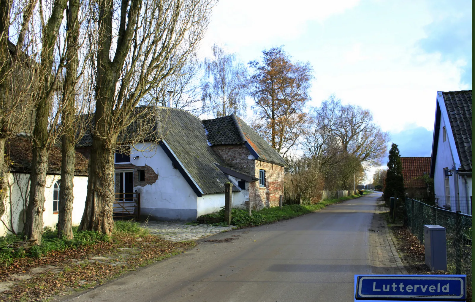 Photo showing: Buurtschap Lutterveld bij het Lutterveld aan de weg Lutterveld.