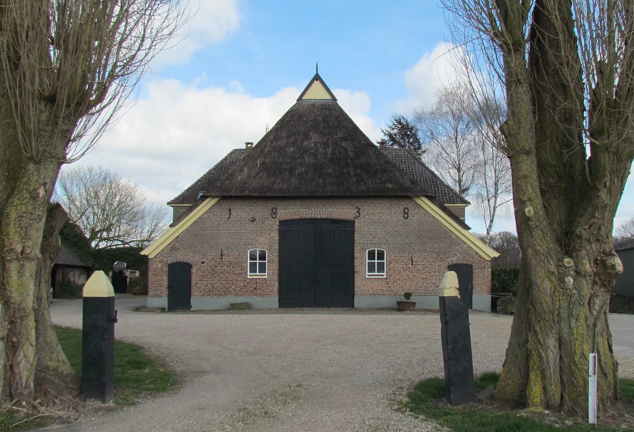 Photo showing: Groot Hissink, 19e-eeuwse boerderij bij Gietelo (NL)