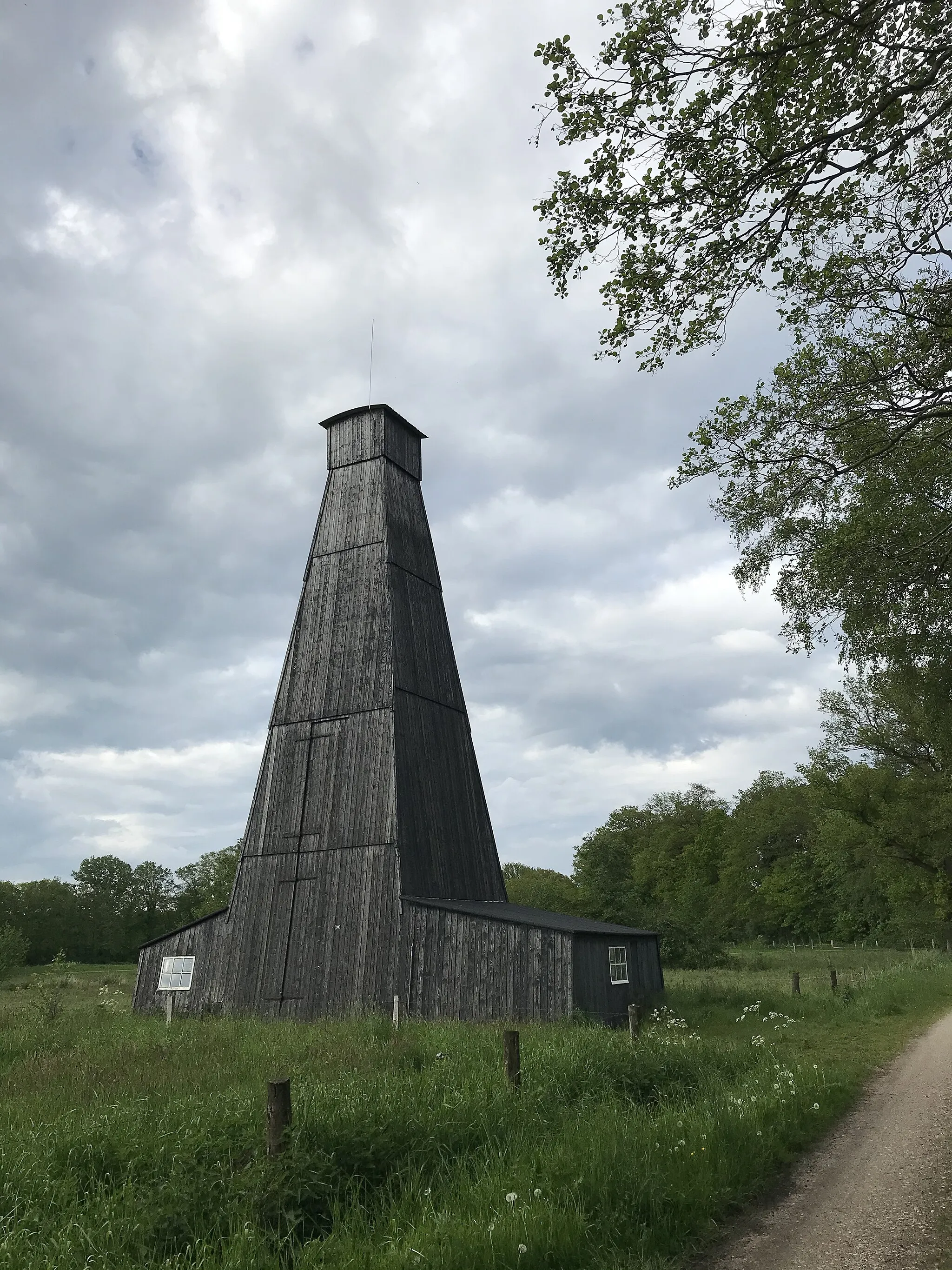 Photo showing: Salt boring tower in Twekkelo, the Netherlands.