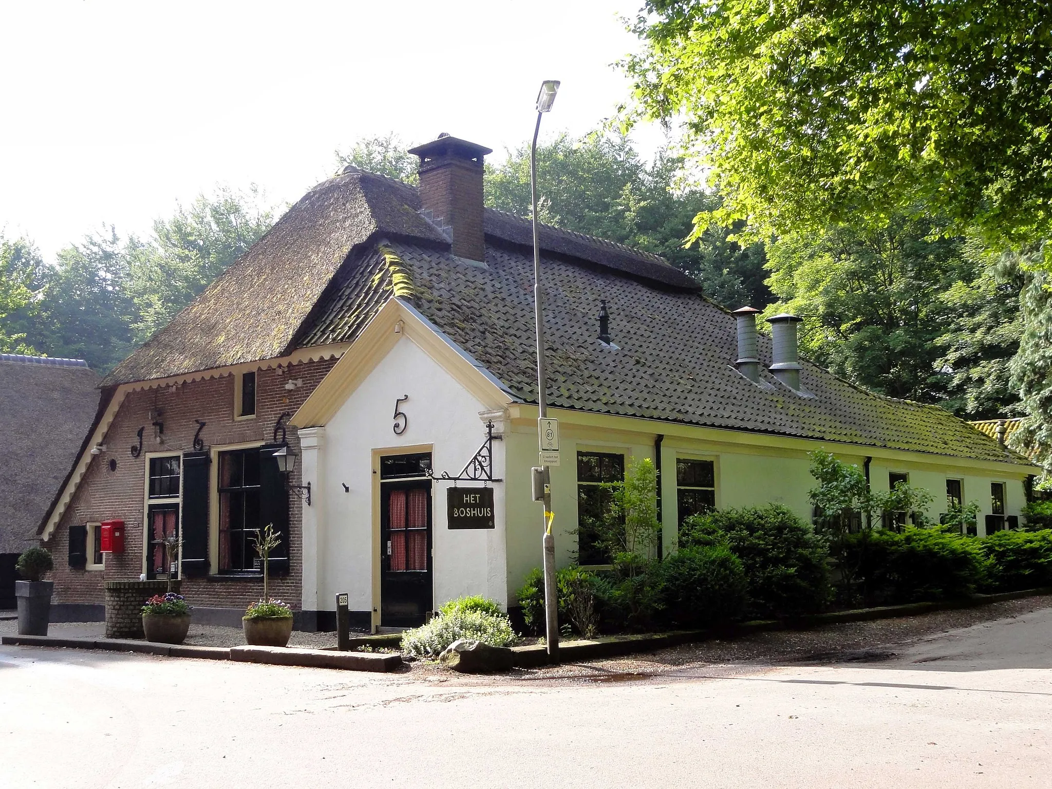 Photo showing: Het Boshuis in Drie