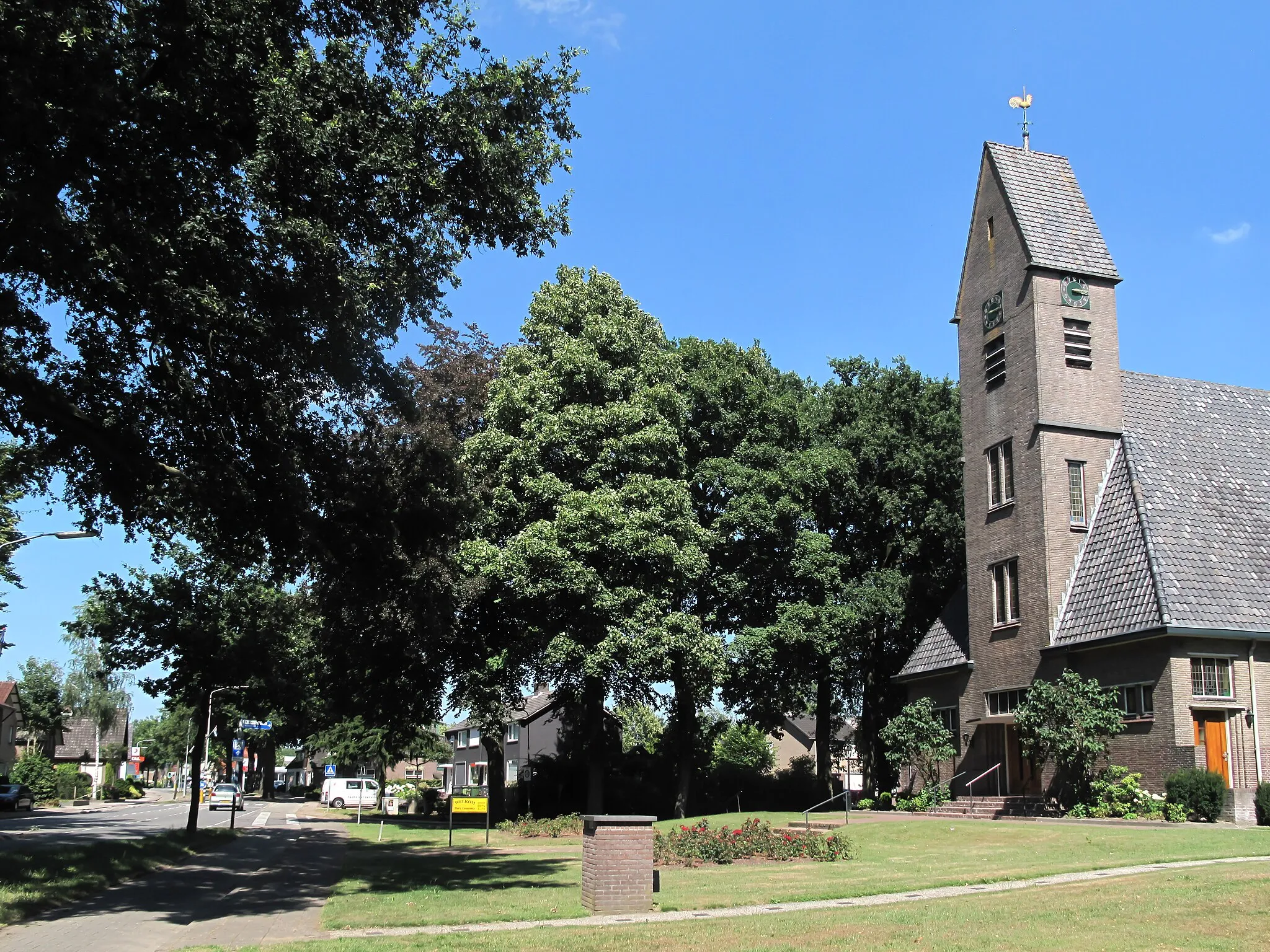 Photo showing: Emst, reformed church