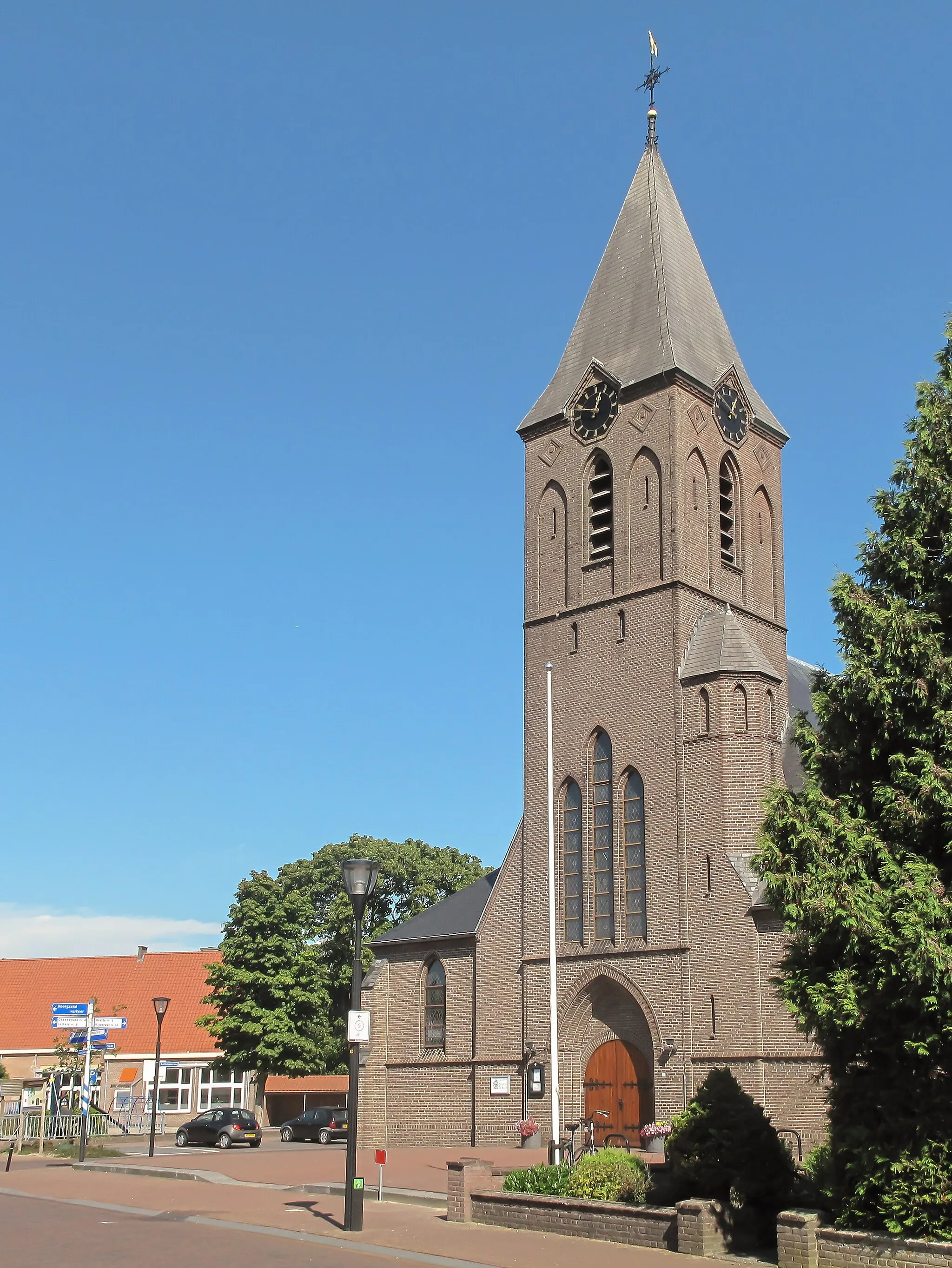 Photo showing: Nieuw Heeten, church: parochiekerk Sint Joseph