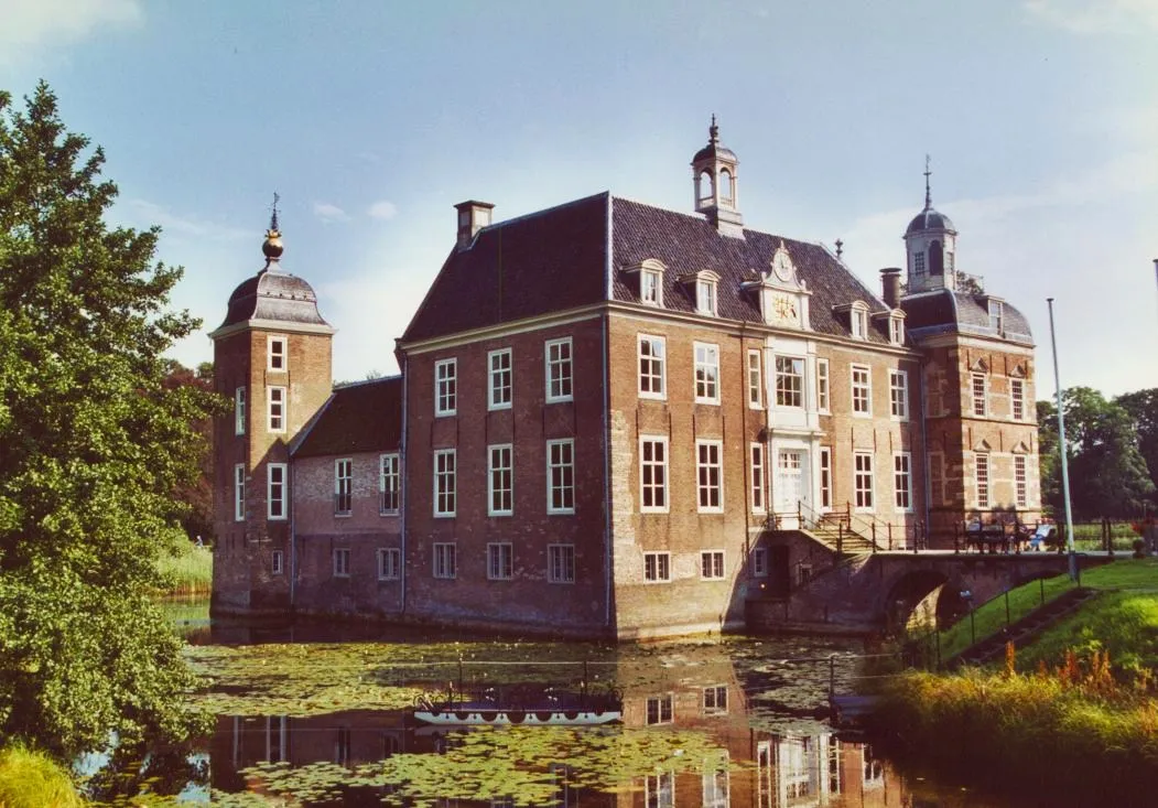 Photo showing: This is an image of rijksmonument number 529502