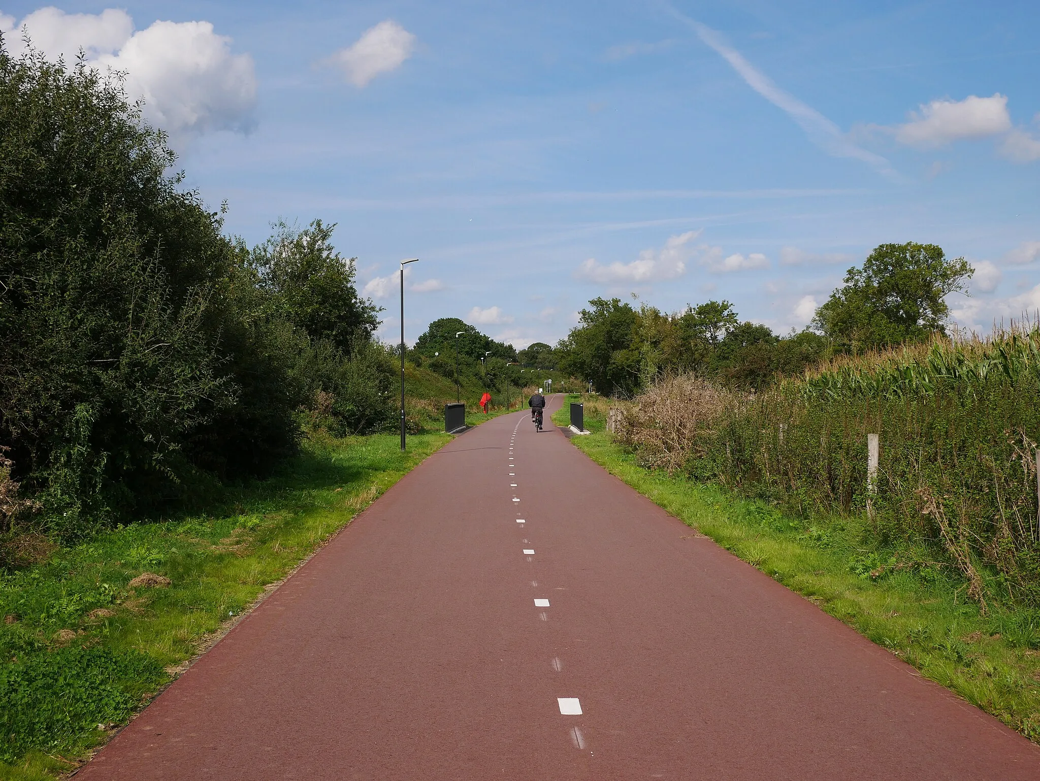 Photo showing: Route section of the bicycle highway "MaasWaalpad" near Katwijk (Province of North Brabant)