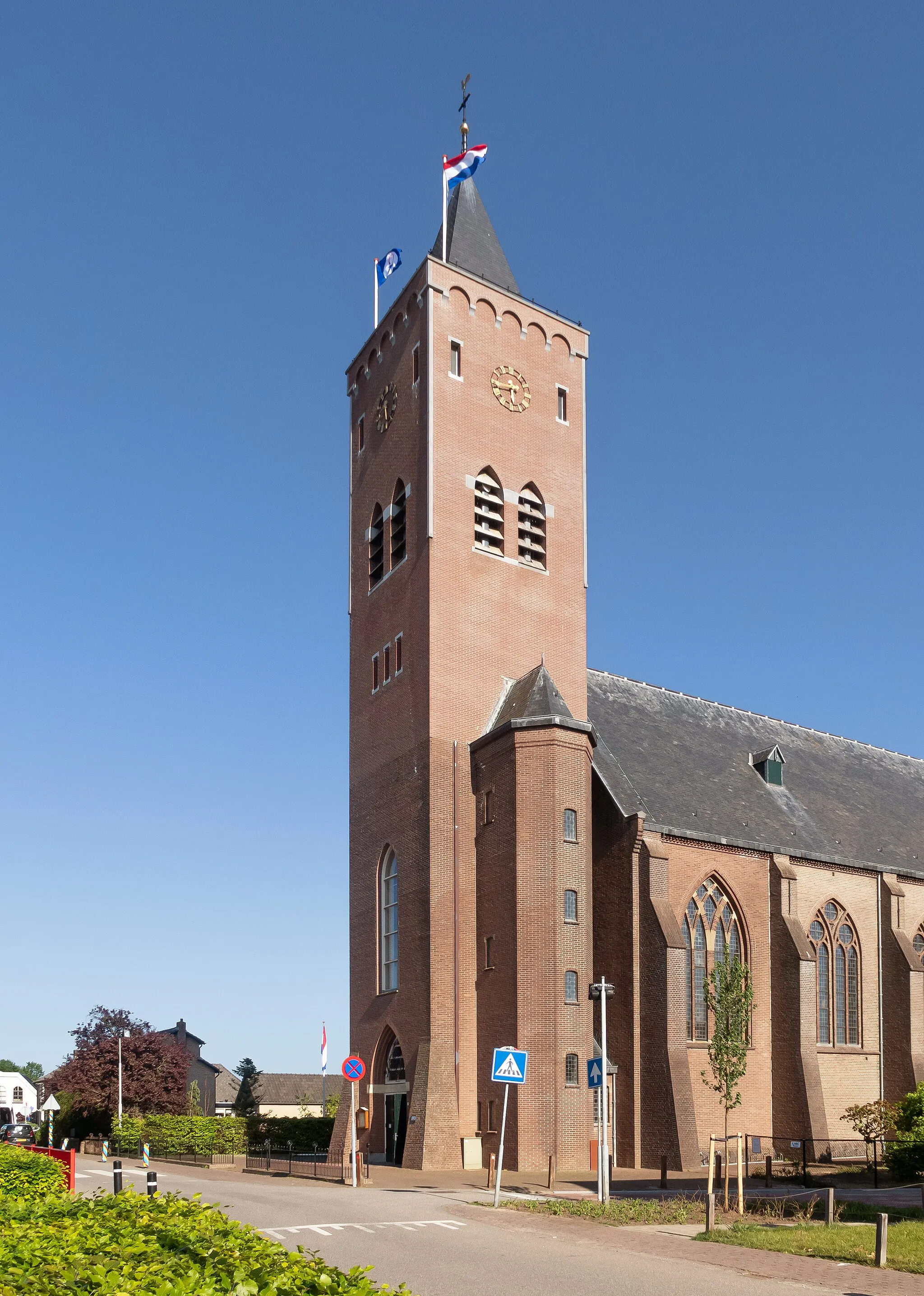 Photo showing: Giesbeek, church: the Martinuskerk