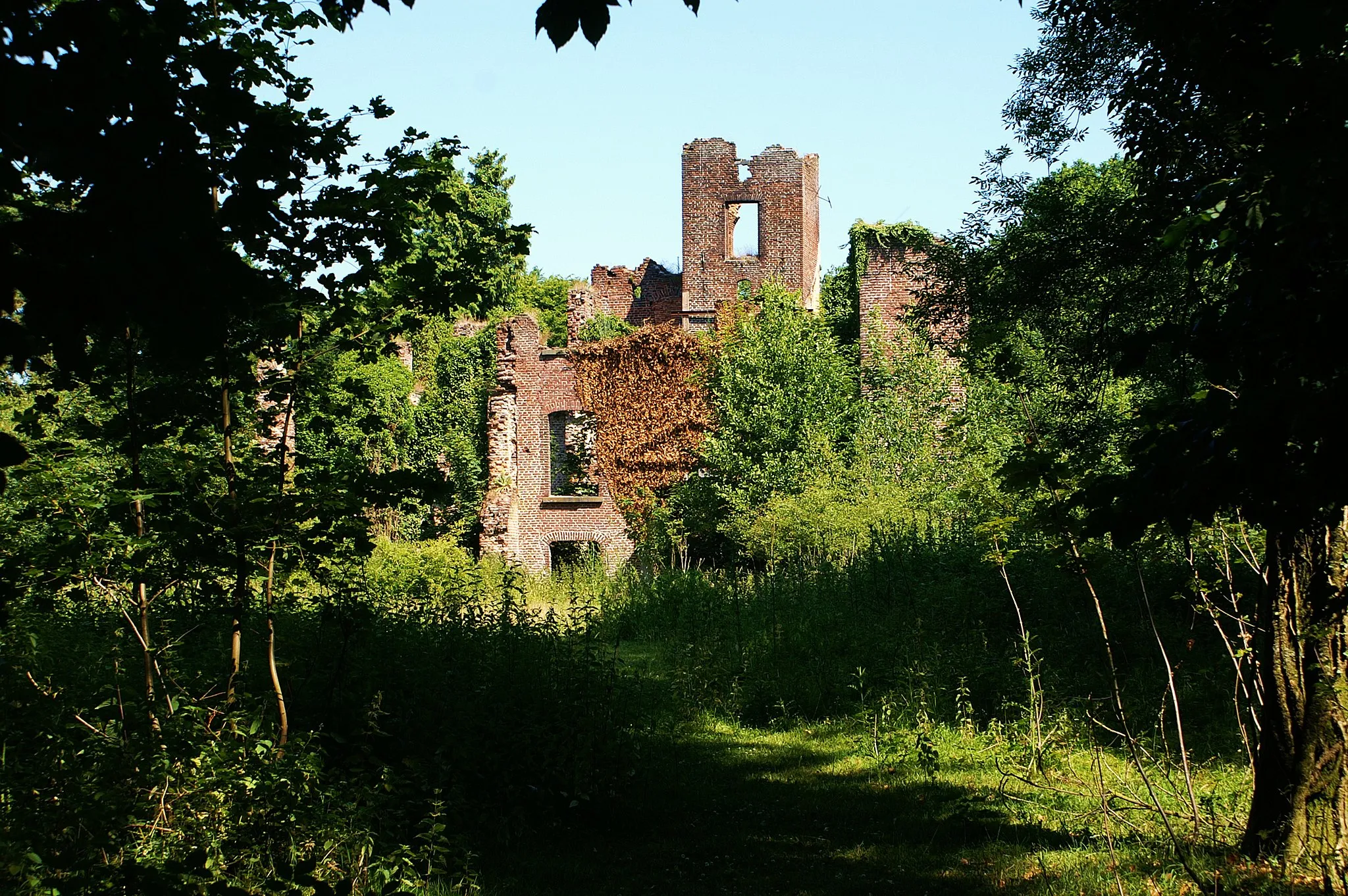 Photo showing: This is an image of rijksmonument number 9025