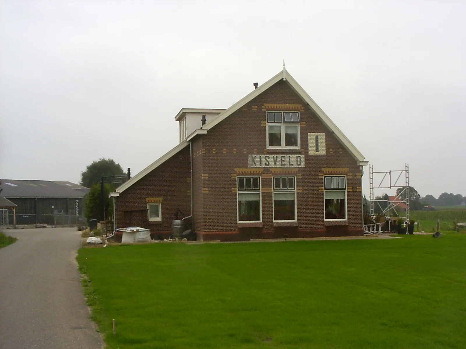 Photo showing: Former train station at Kisveld
