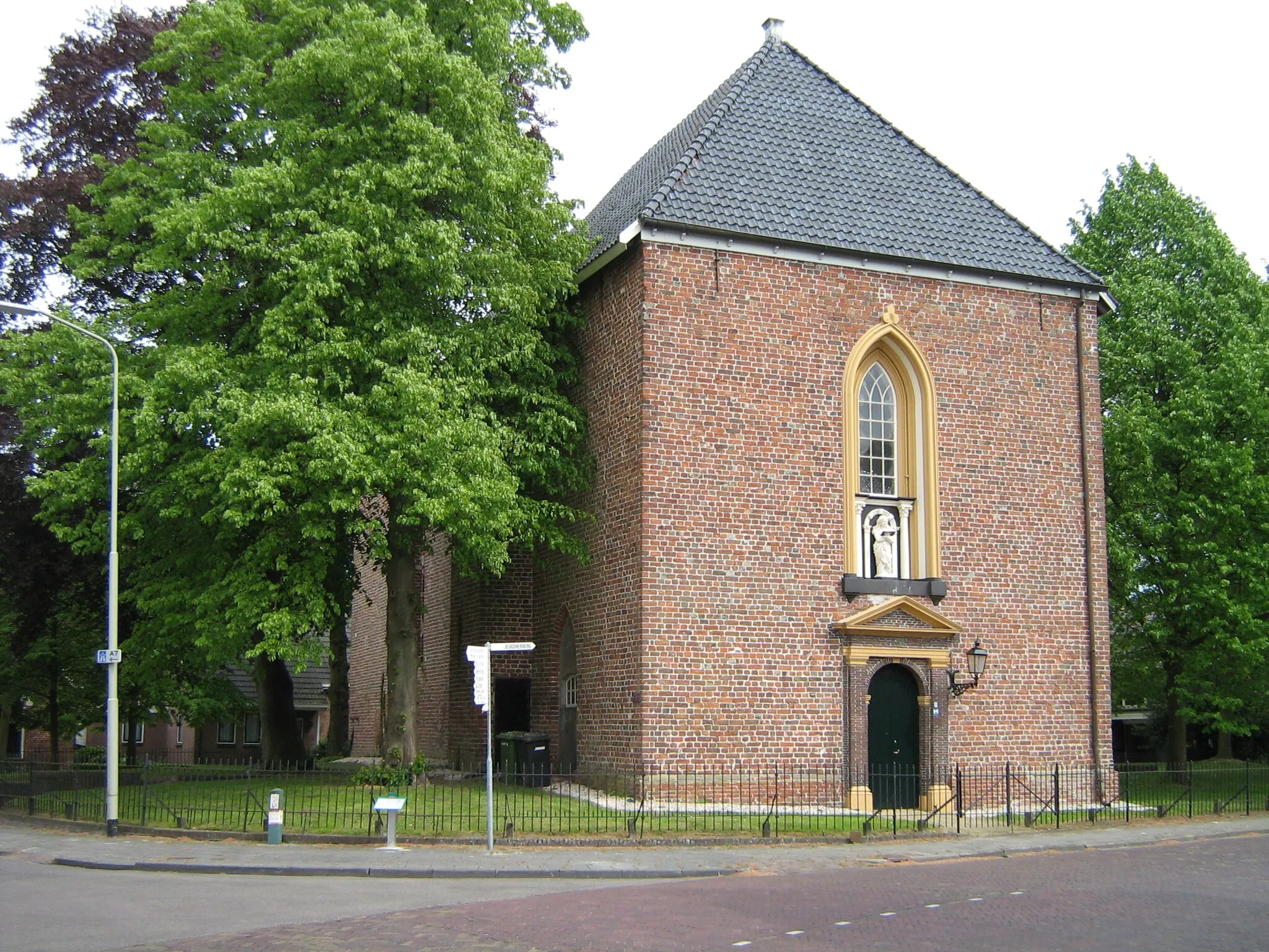 Photo showing: Former Dutch Reformed church in Scheemda, the Netherlands