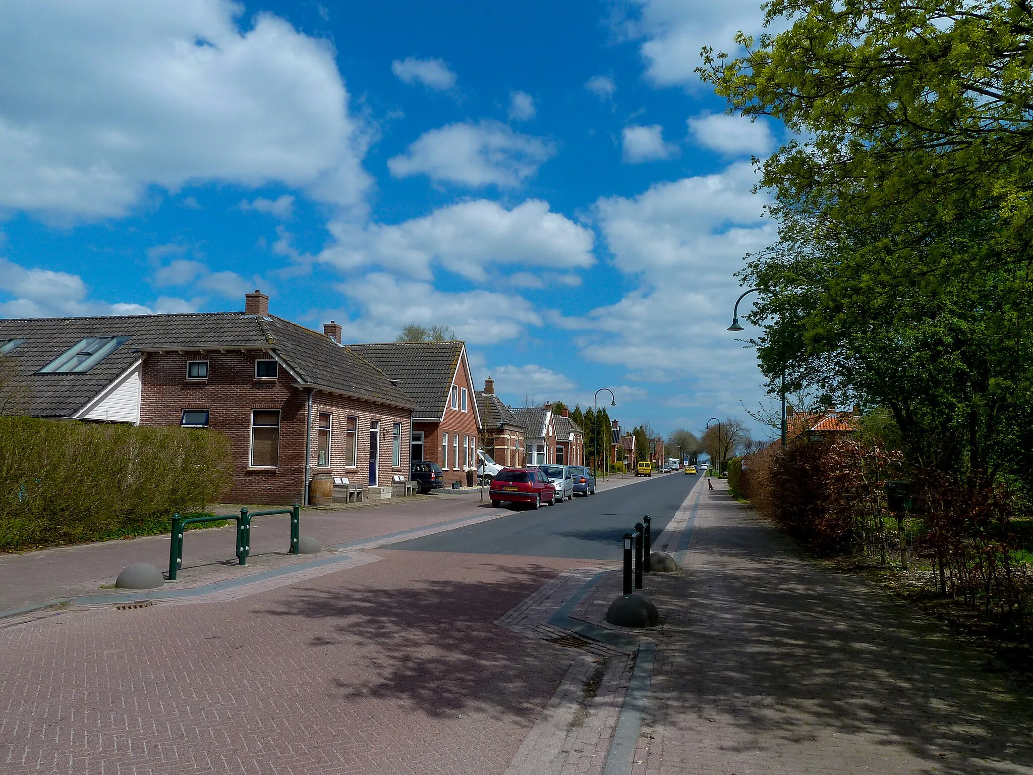 Photo showing: Straatbeeld Graauwedijk in Overschild