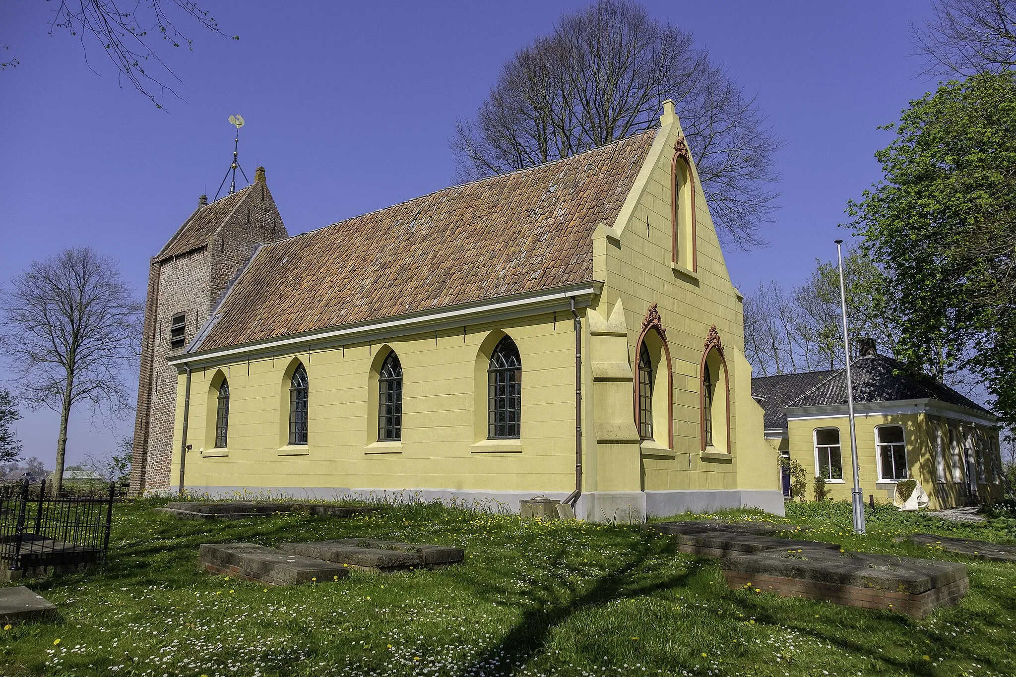 Photo showing: Exterieur van de kerk van Westernieland
