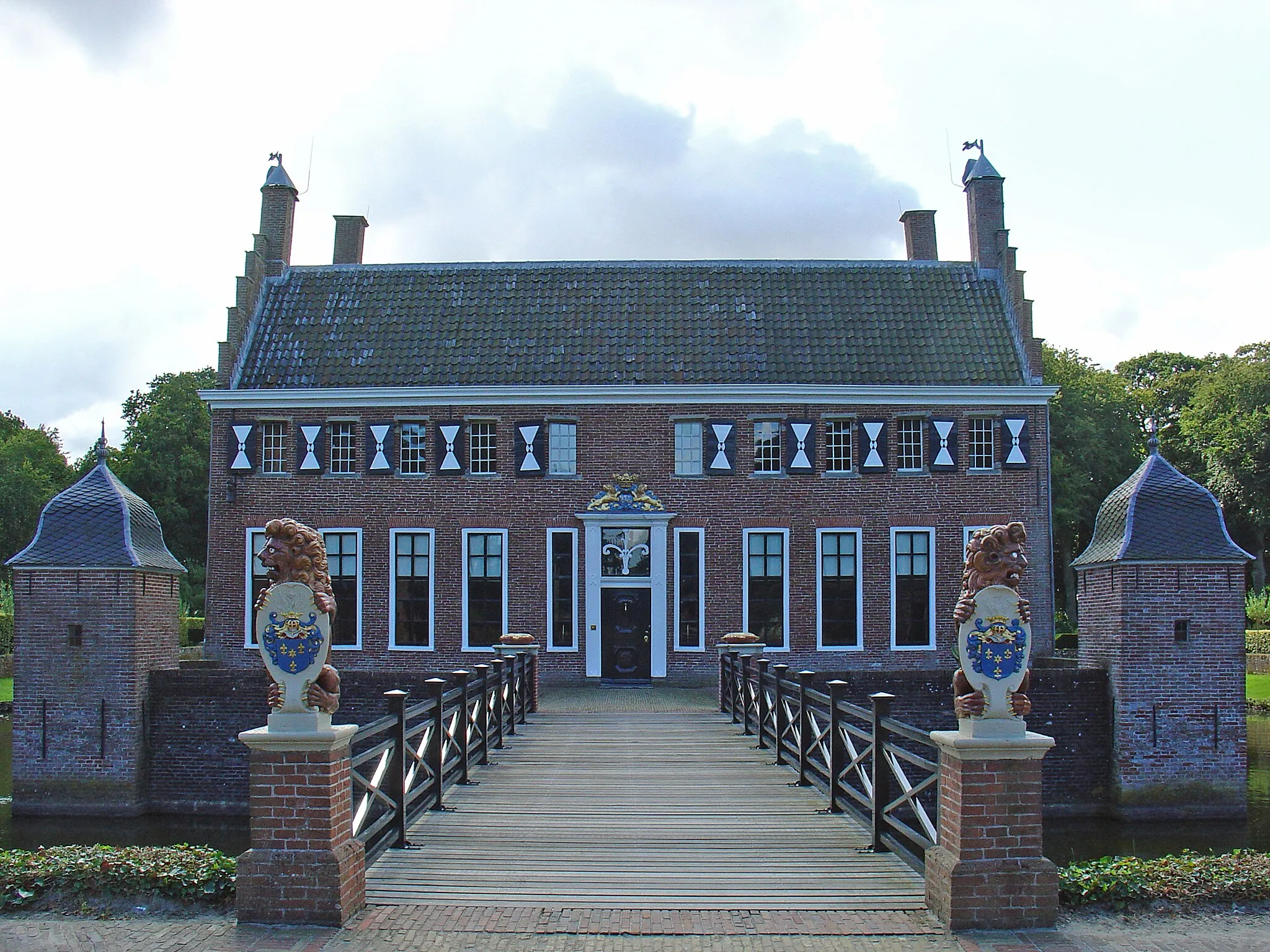 Photo showing: Menkemaborg in Uithuizen