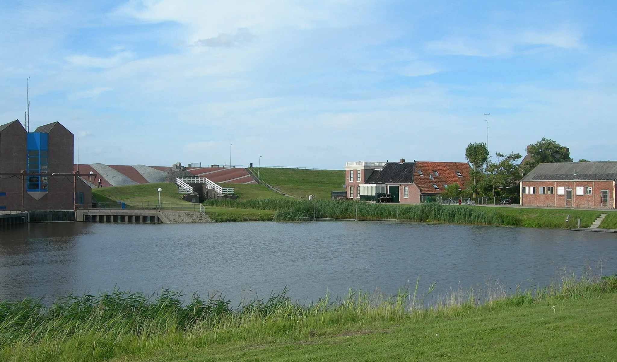 Photo showing: Mooi Noordpolderzijl