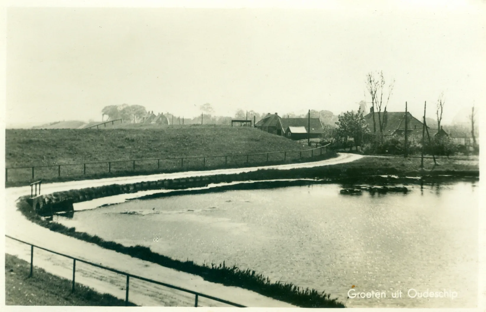 Photo showing: 't Eilsgat bij Oudeschip nadat de molen is afgebroken