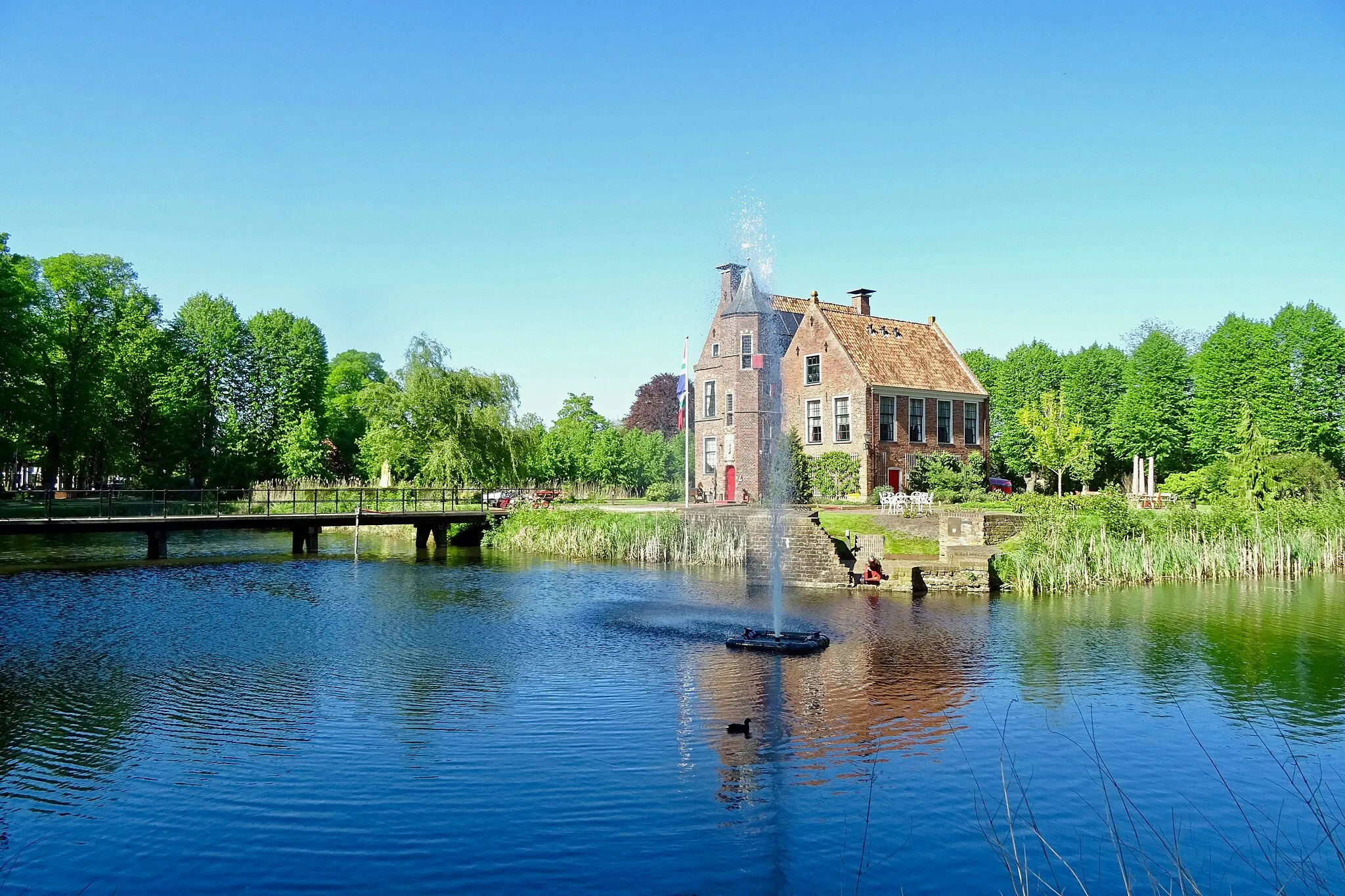 Photo showing: De Wedderborg te Wedde