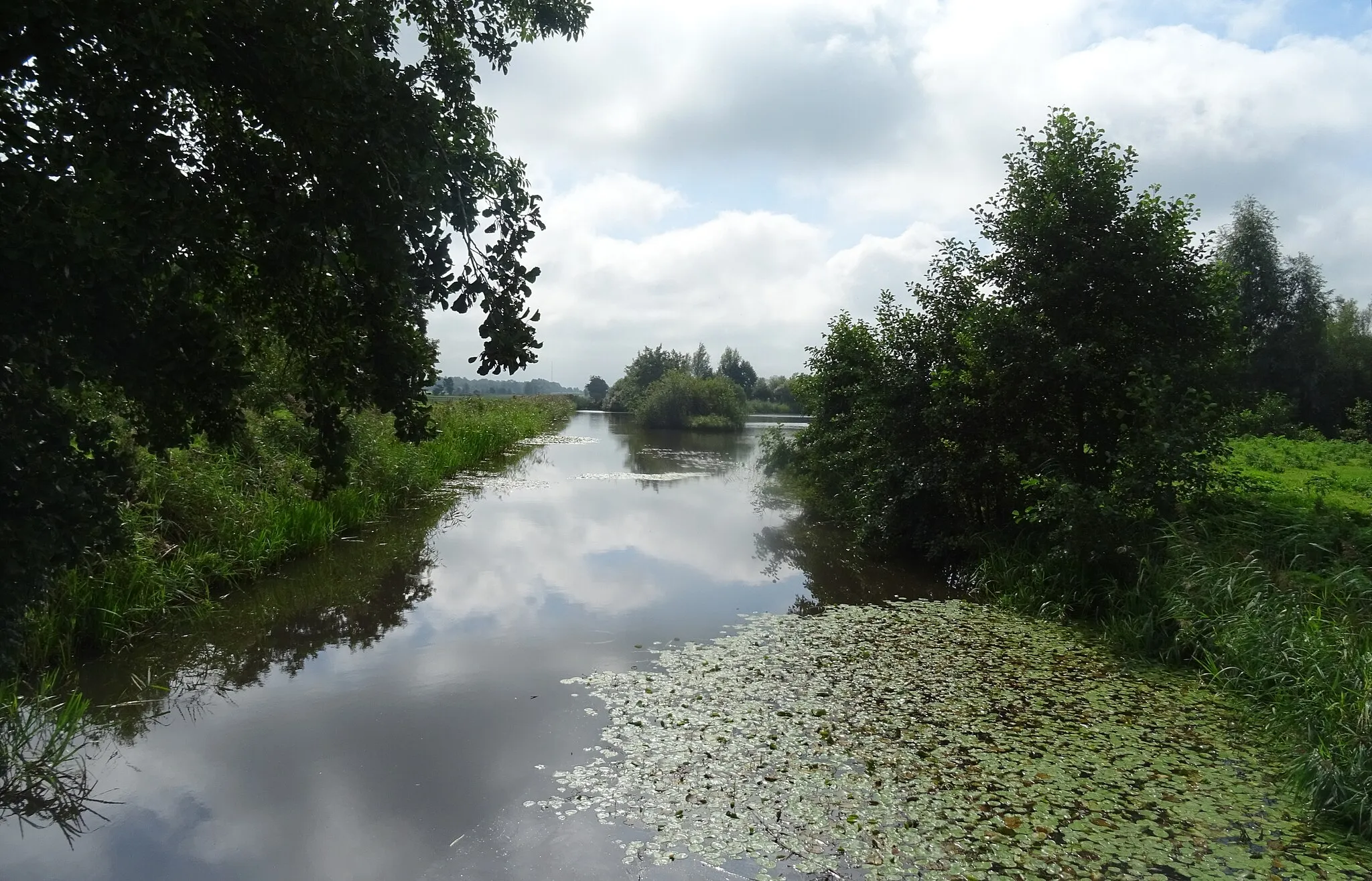 Photo showing: The stream Doezumertocht in Doezum, Groningen, the Netherlands