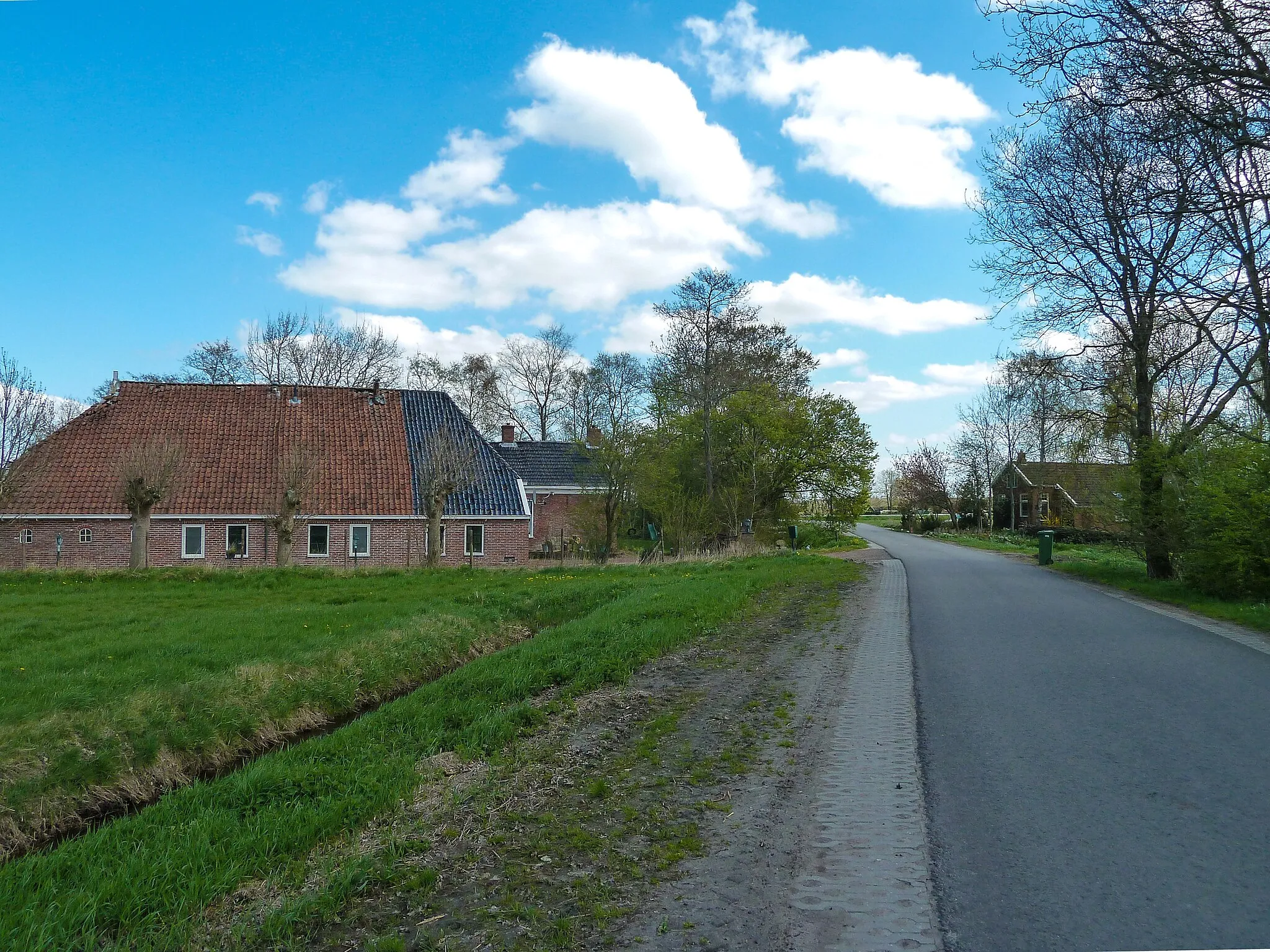 Photo showing: Gezicht op De Paauwen vanaf de Westerpaauwenweg