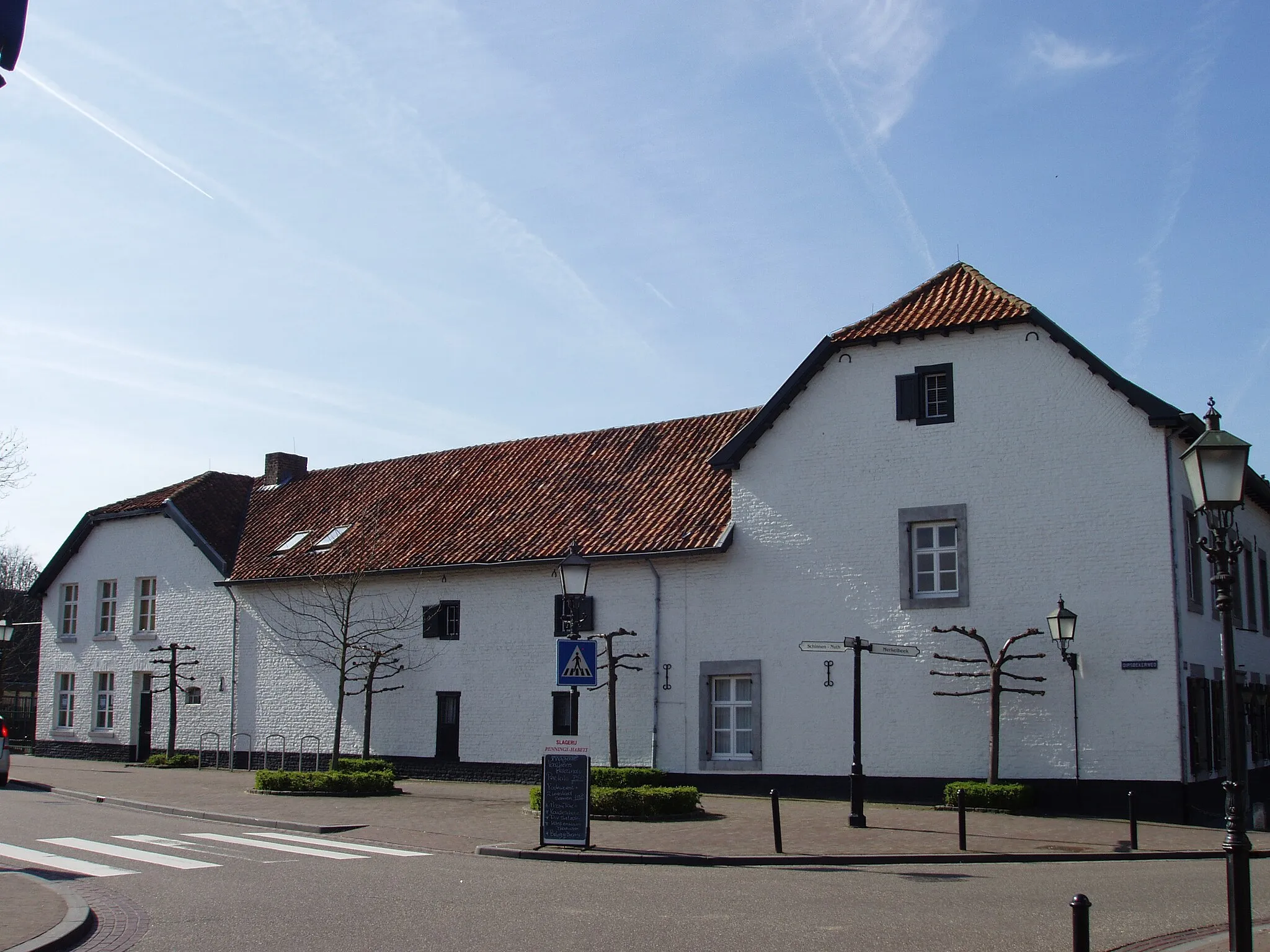 Photo showing: Grachtstraat 1, Oirsbeek, Limburg, the Netherlands