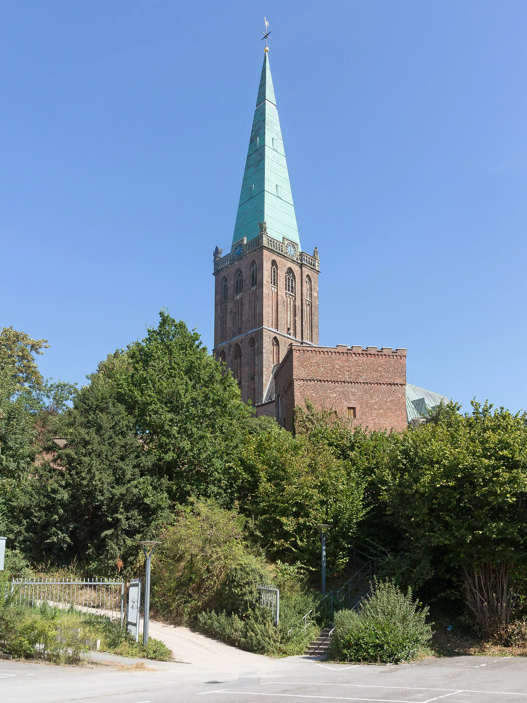 Photo showing: Heinsberg, church - ehemalige Stiftskirche Sankt Gangolfus