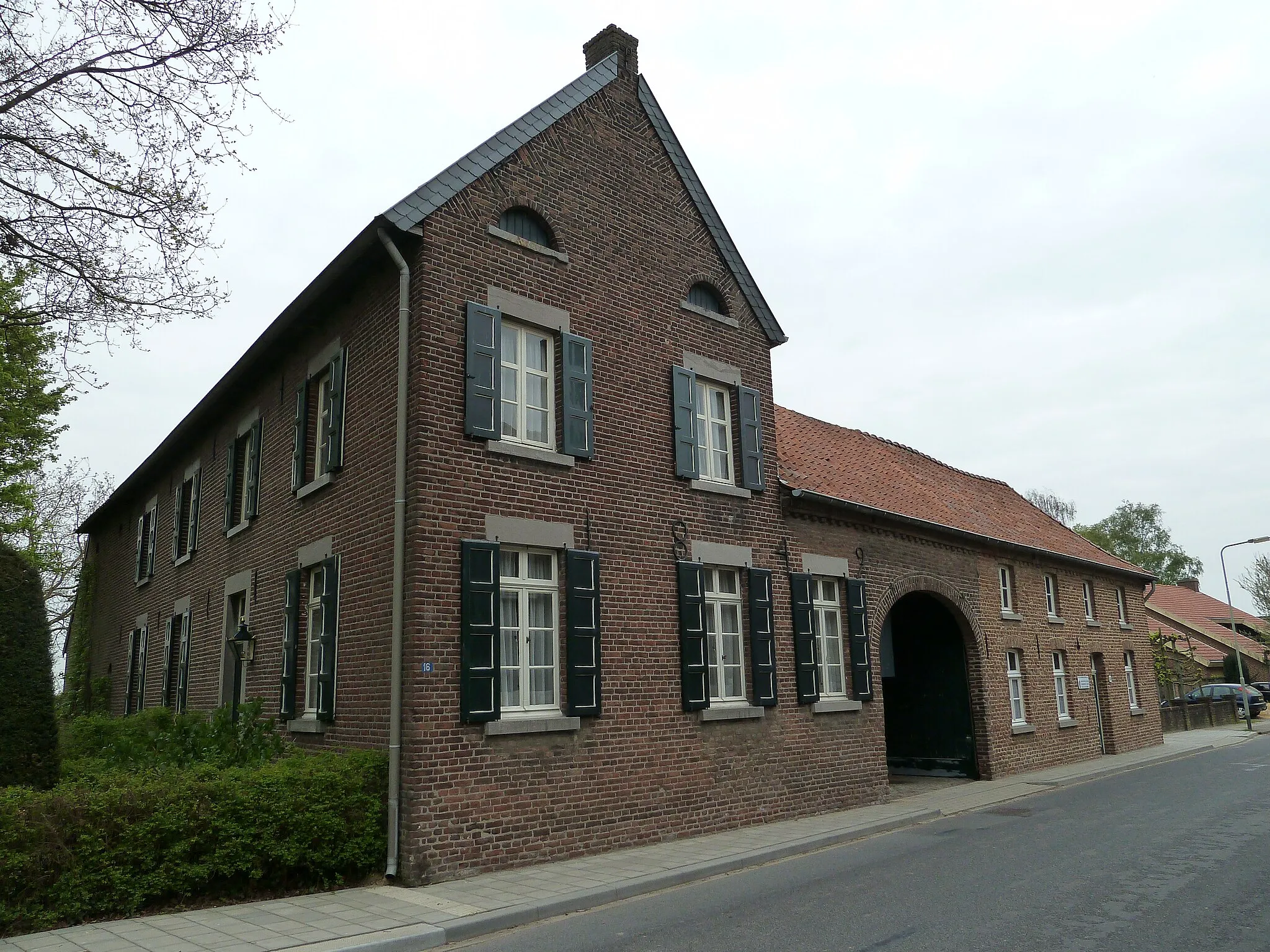 Photo showing: Haagstraat 12-16, Merkelbeek, Limburg, the Netherlands