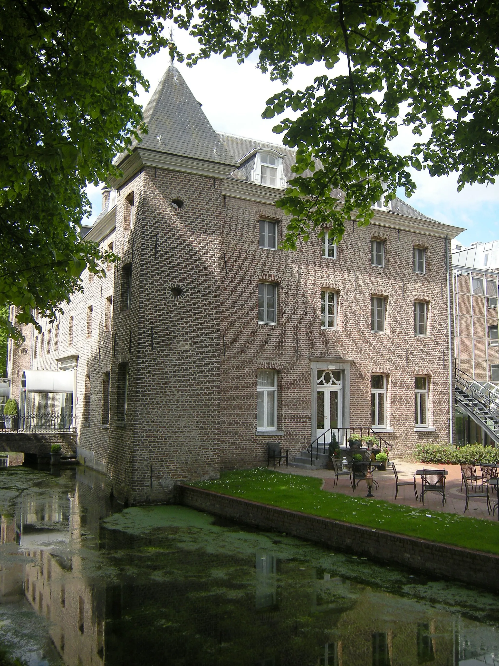 Photo showing: This is an image of rijksmonument number 34981