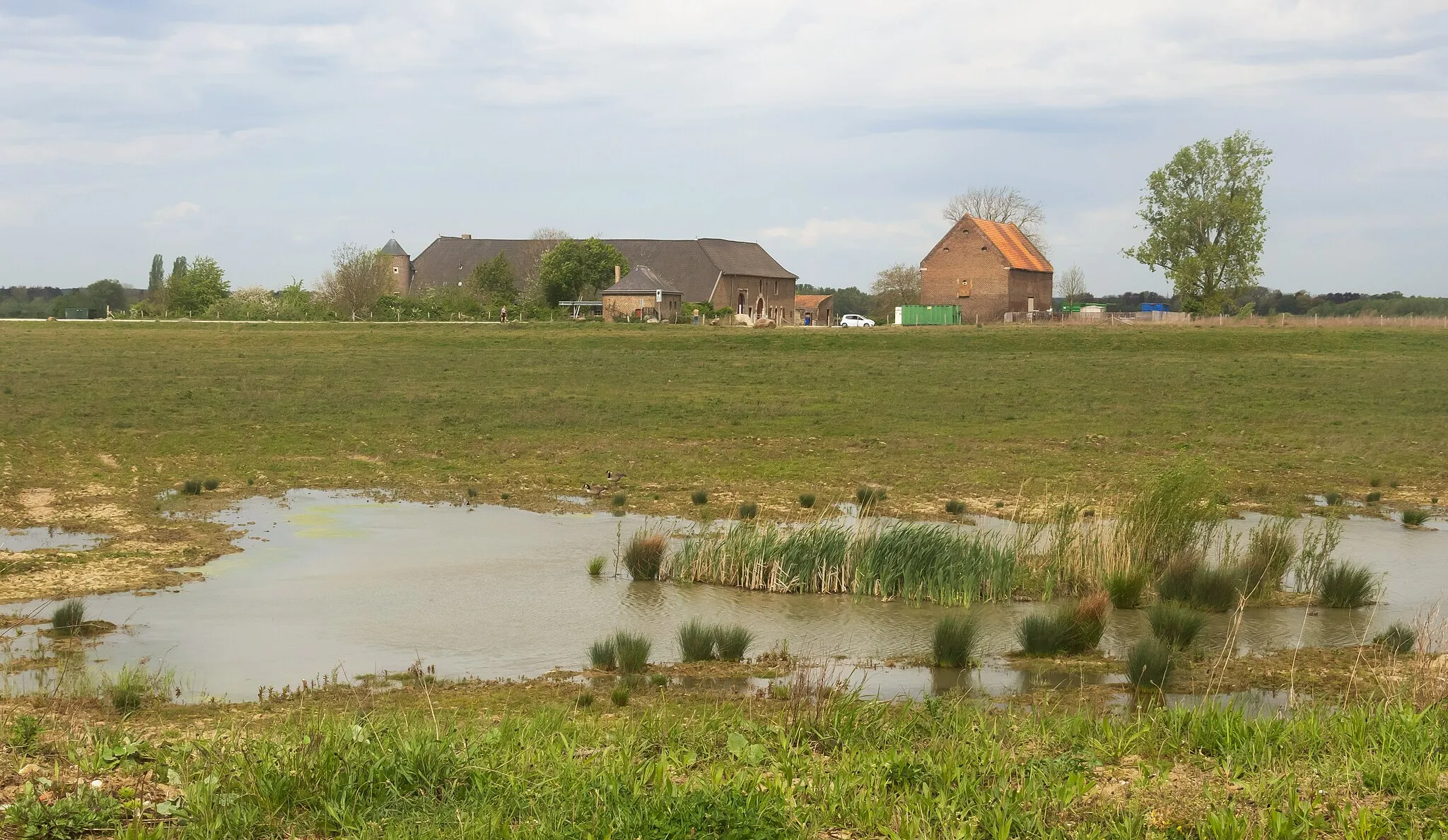 Photo showing: near Itteren, Hartelstein Castle Farm