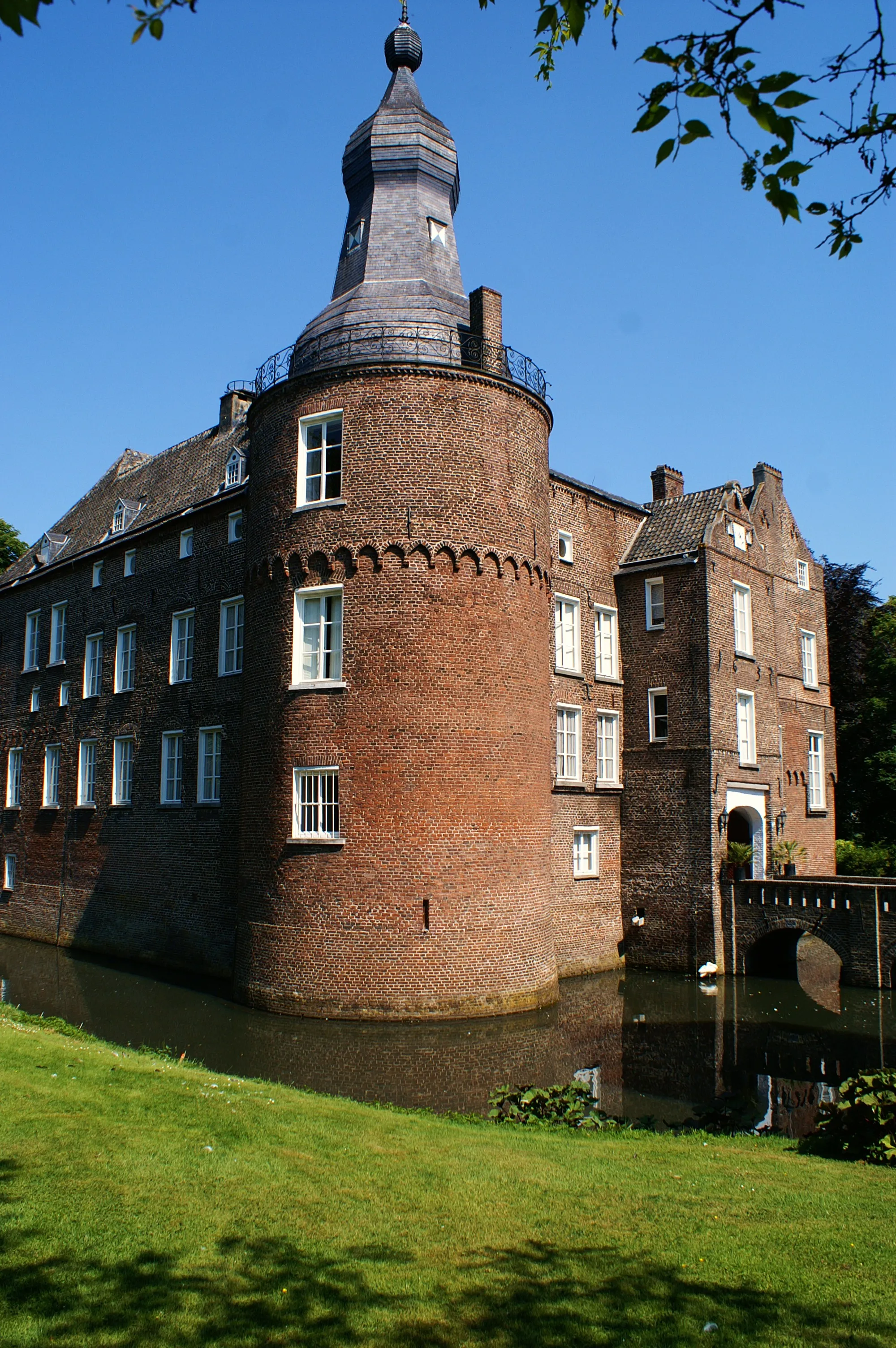 Photo showing: This is an image of rijksmonument number 526579