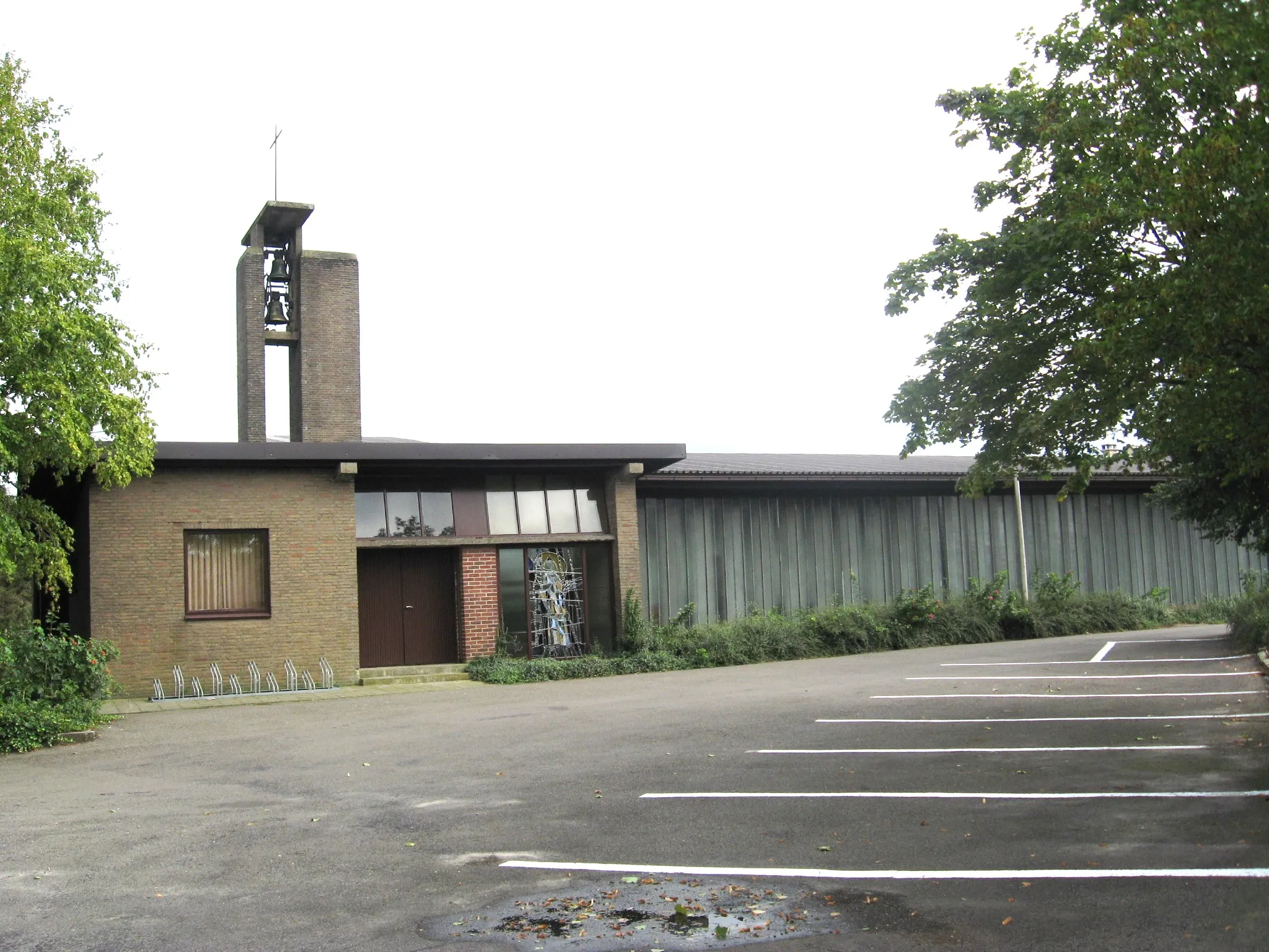 Photo showing: Church of Saint Joseph in  Peer (Wauberg), Limburg, Belgium