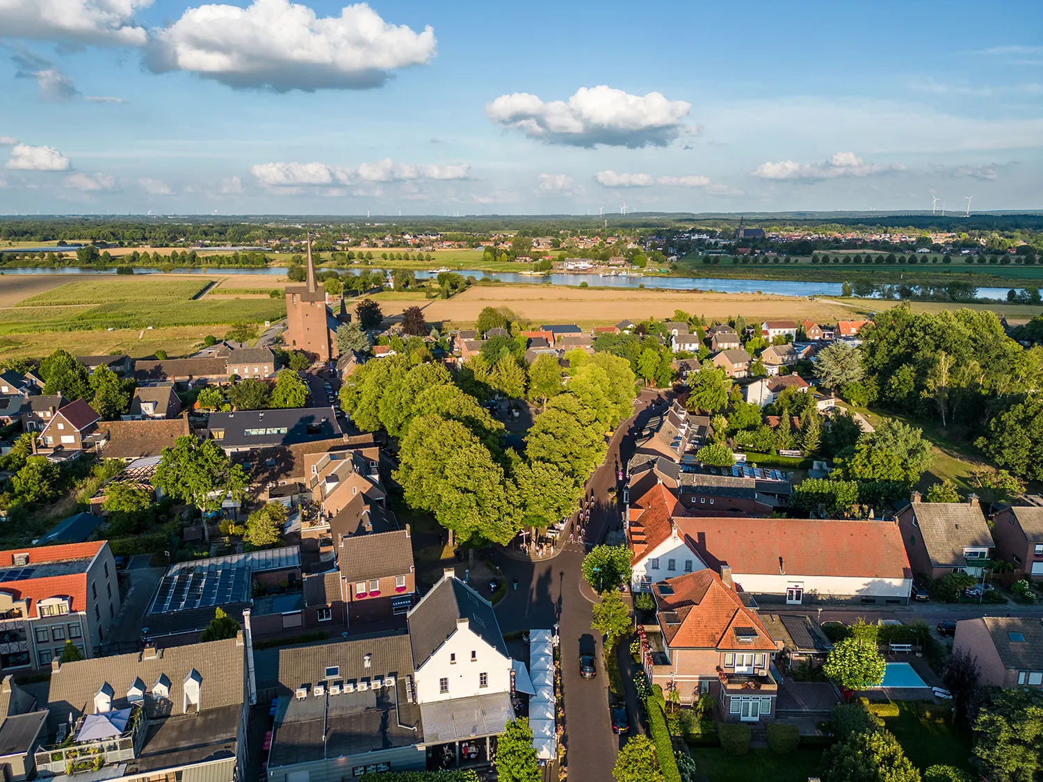 Photo showing: Panorama van het drop Grubbenvorst met de kerk op de voorgrond