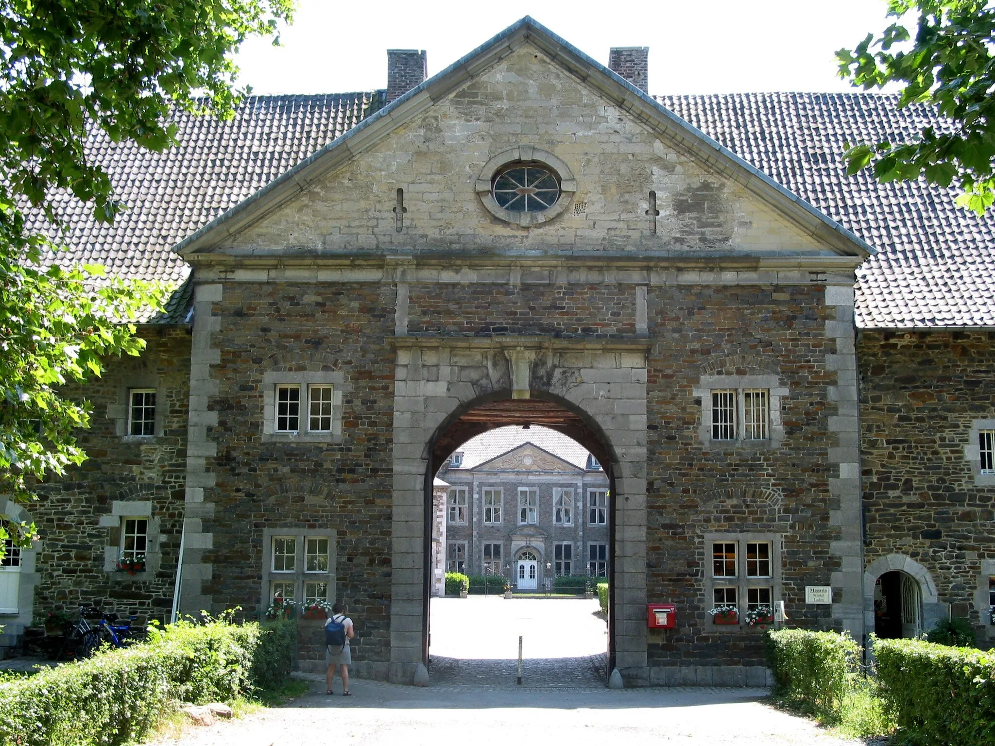 Photo showing: Aubel (Belgium), main entry of the « Val Dieu » abbey.