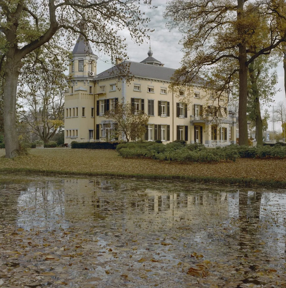 Photo showing: This is an image of rijksmonument number 506842