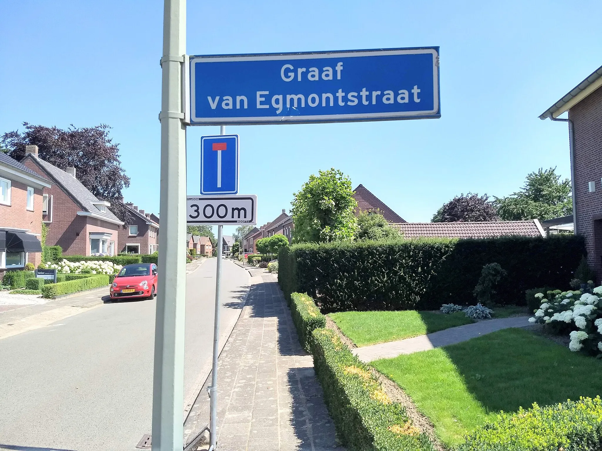 Photo showing: Graaf van Egmontstraat, Horn, Limburg, Nederland