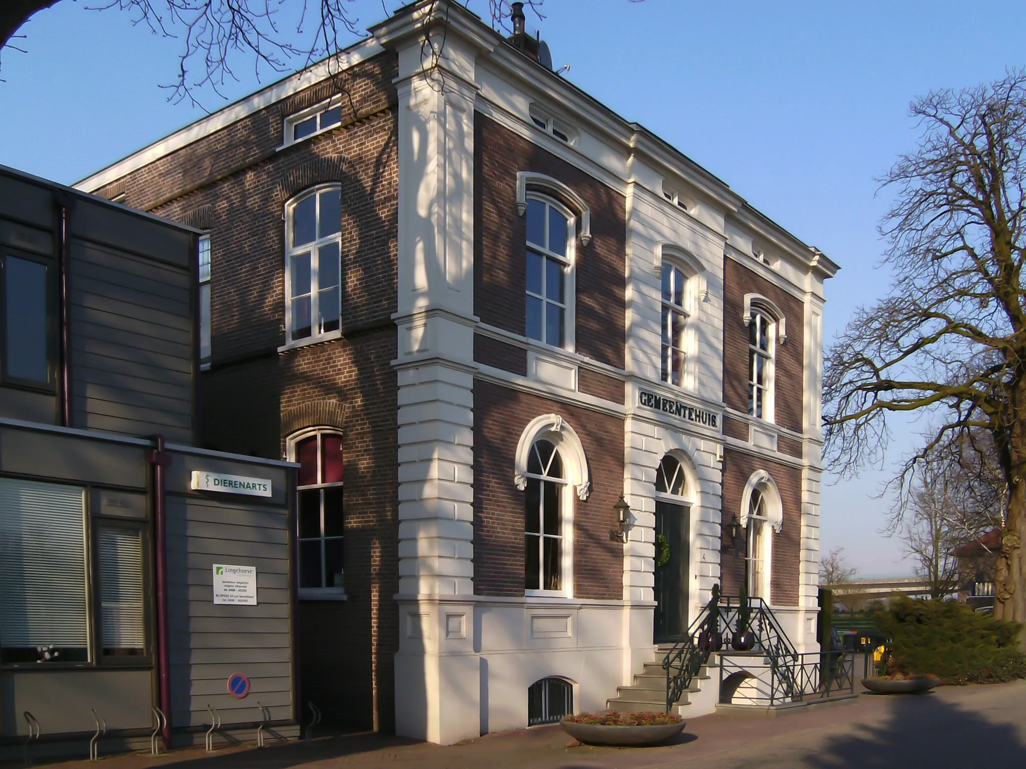 Photo showing: Heteren, former town hall