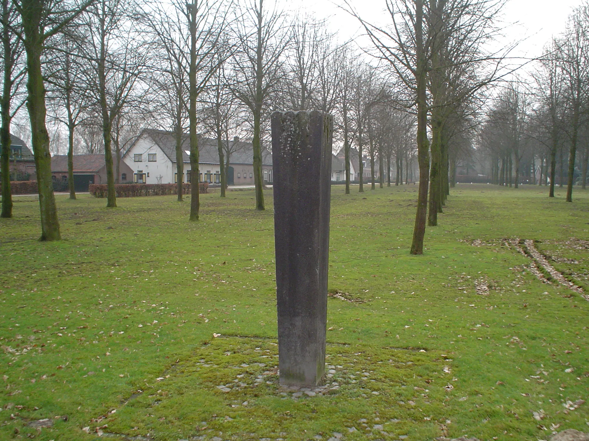 Photo showing: Monument related to the land consolidation process in the hamlet Heers, near Veldhoven, the Netherlands