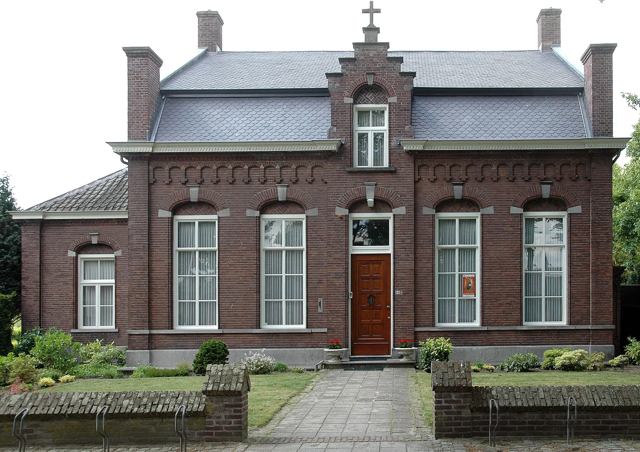 Photo showing: Pastorie van de St. Genovevakerk, Breugel, NL