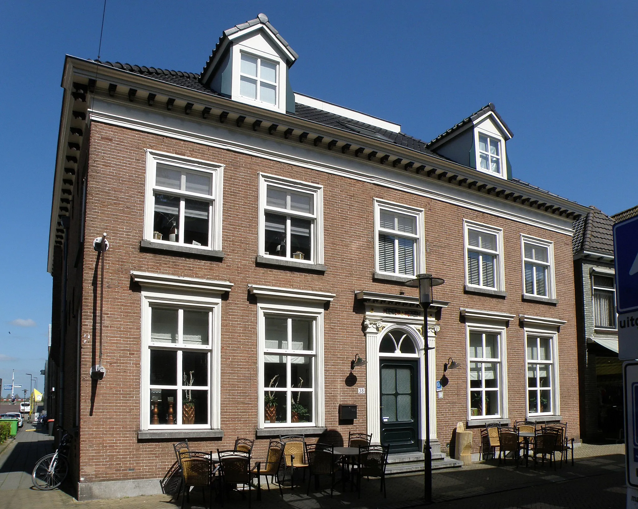 Photo showing: Werkendam, Nederland. Notarishuis aan de Hoogstraat.