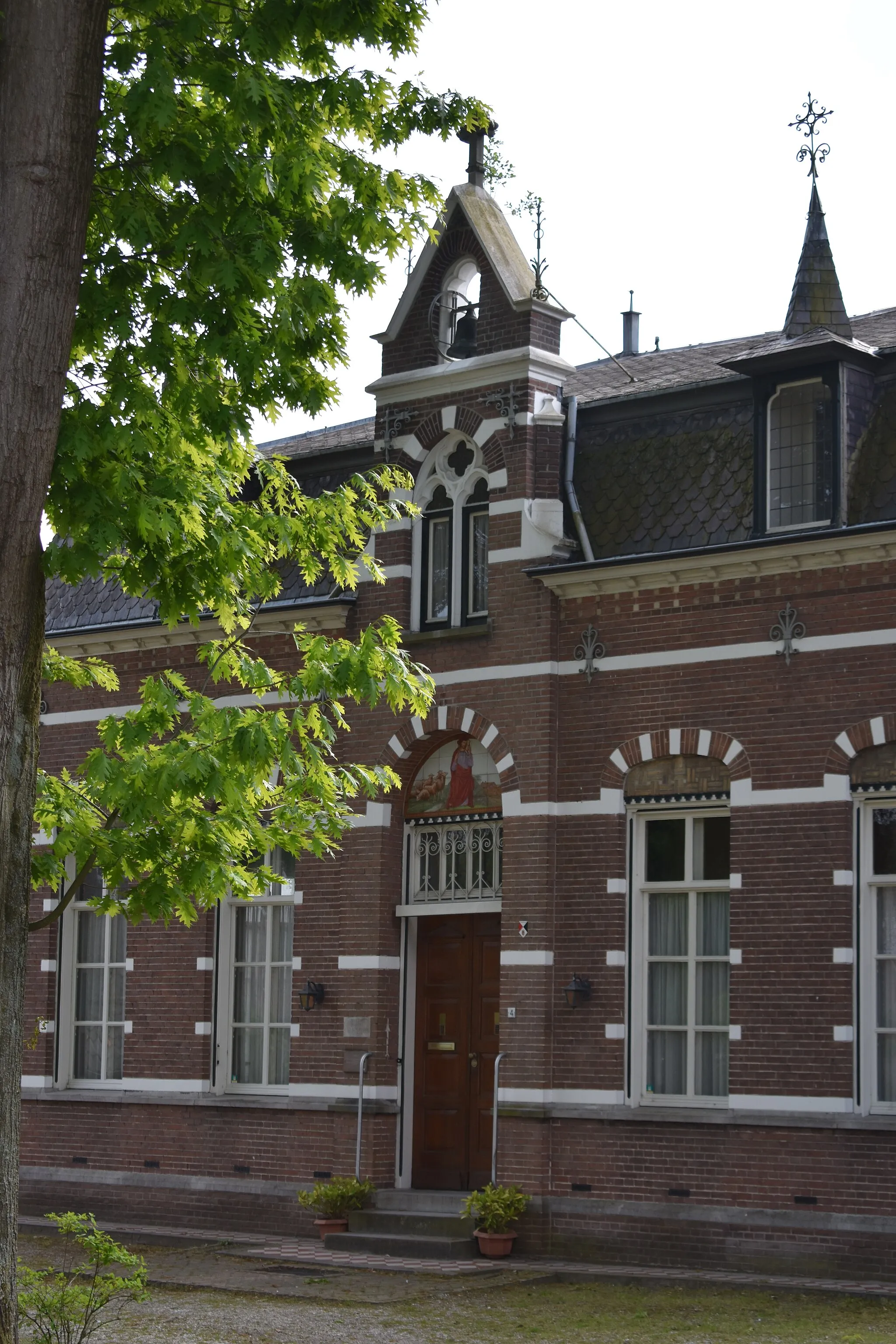 Photo showing: This is an image of rijksmonument number 520273
