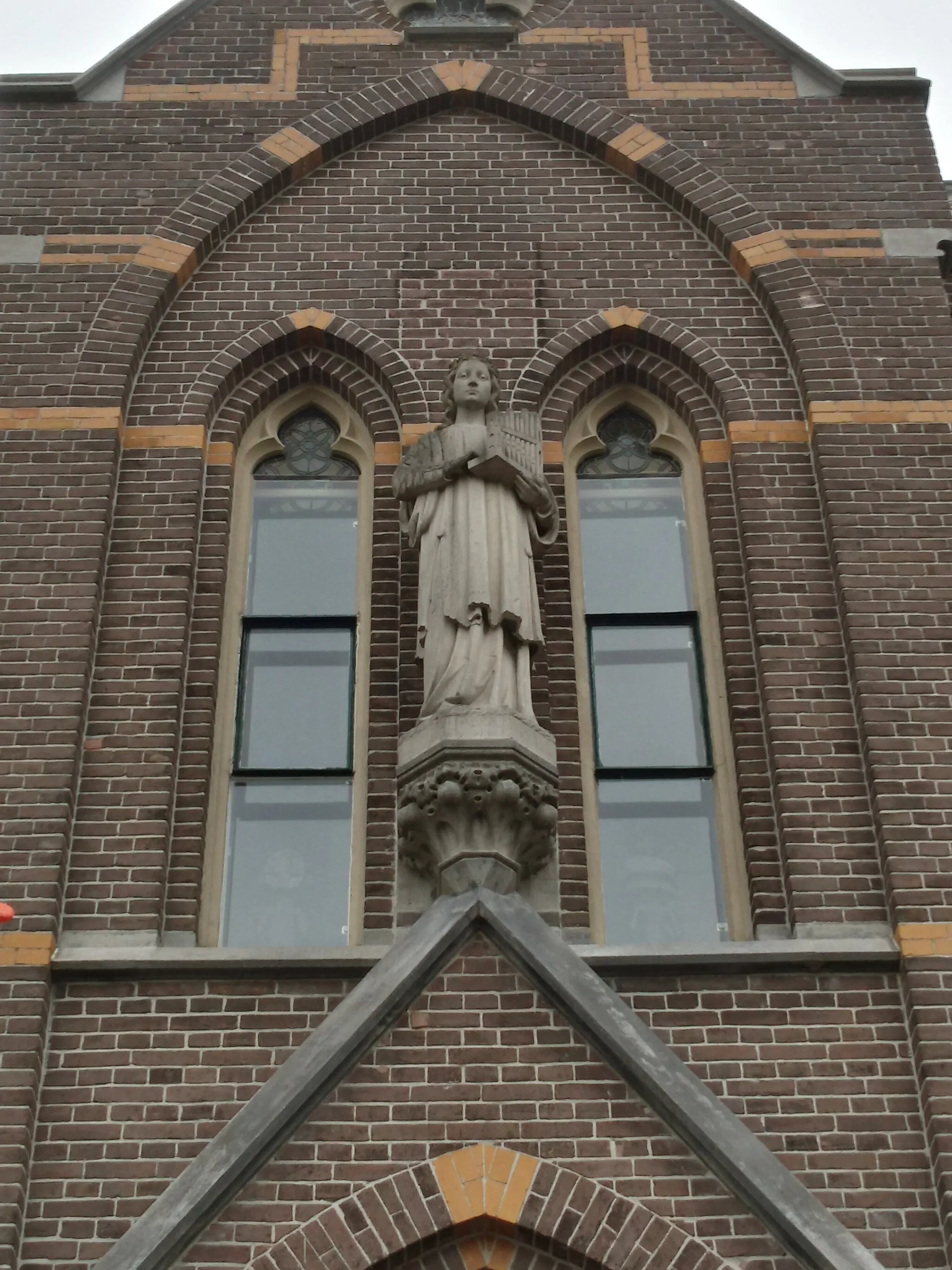 Photo showing: Sint Ceciliabeeld boven de ingang van het voormalige klooster van Zijtaart