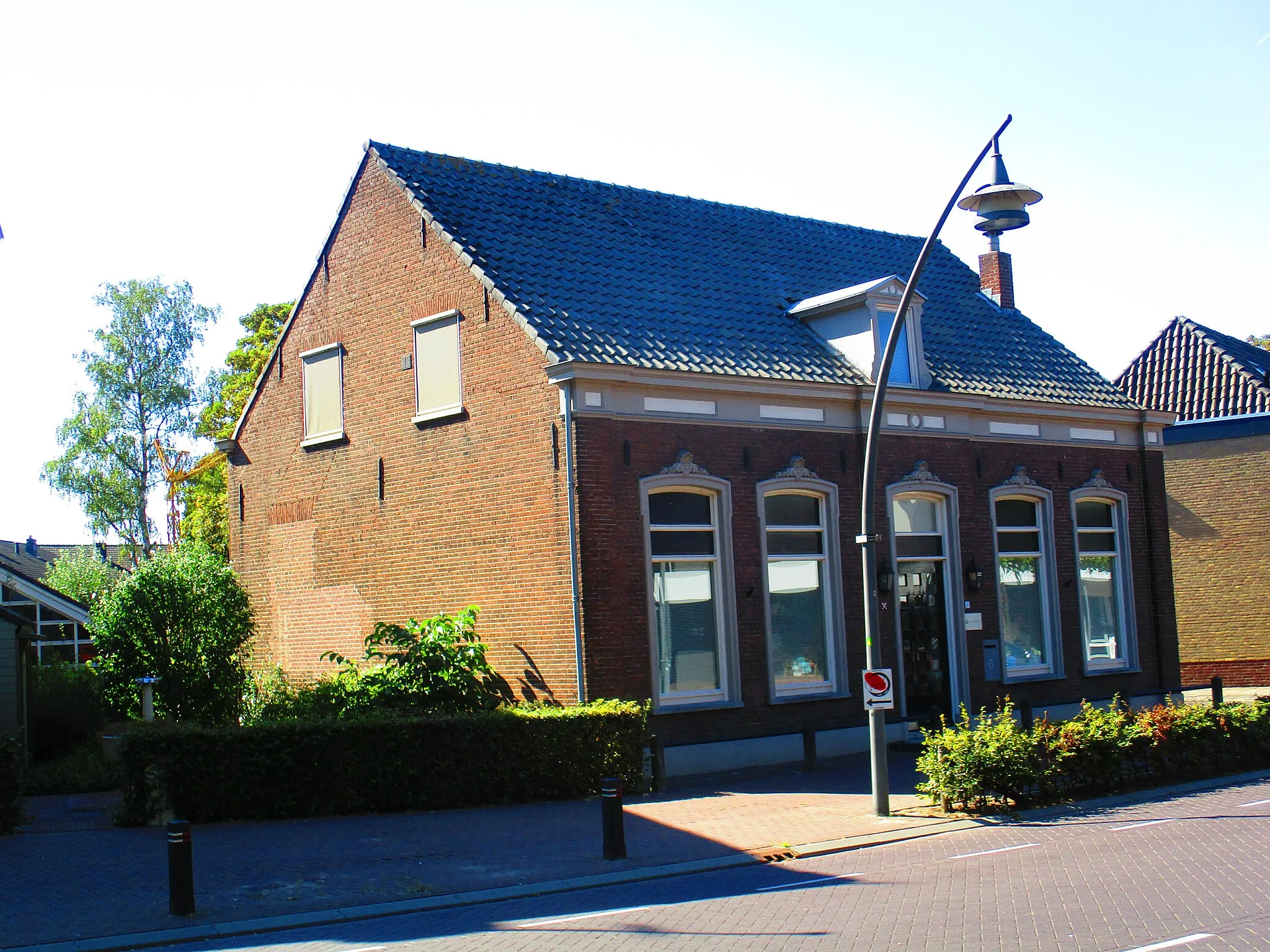 Photo showing: This is an image of a municipal monument in Veghel with number