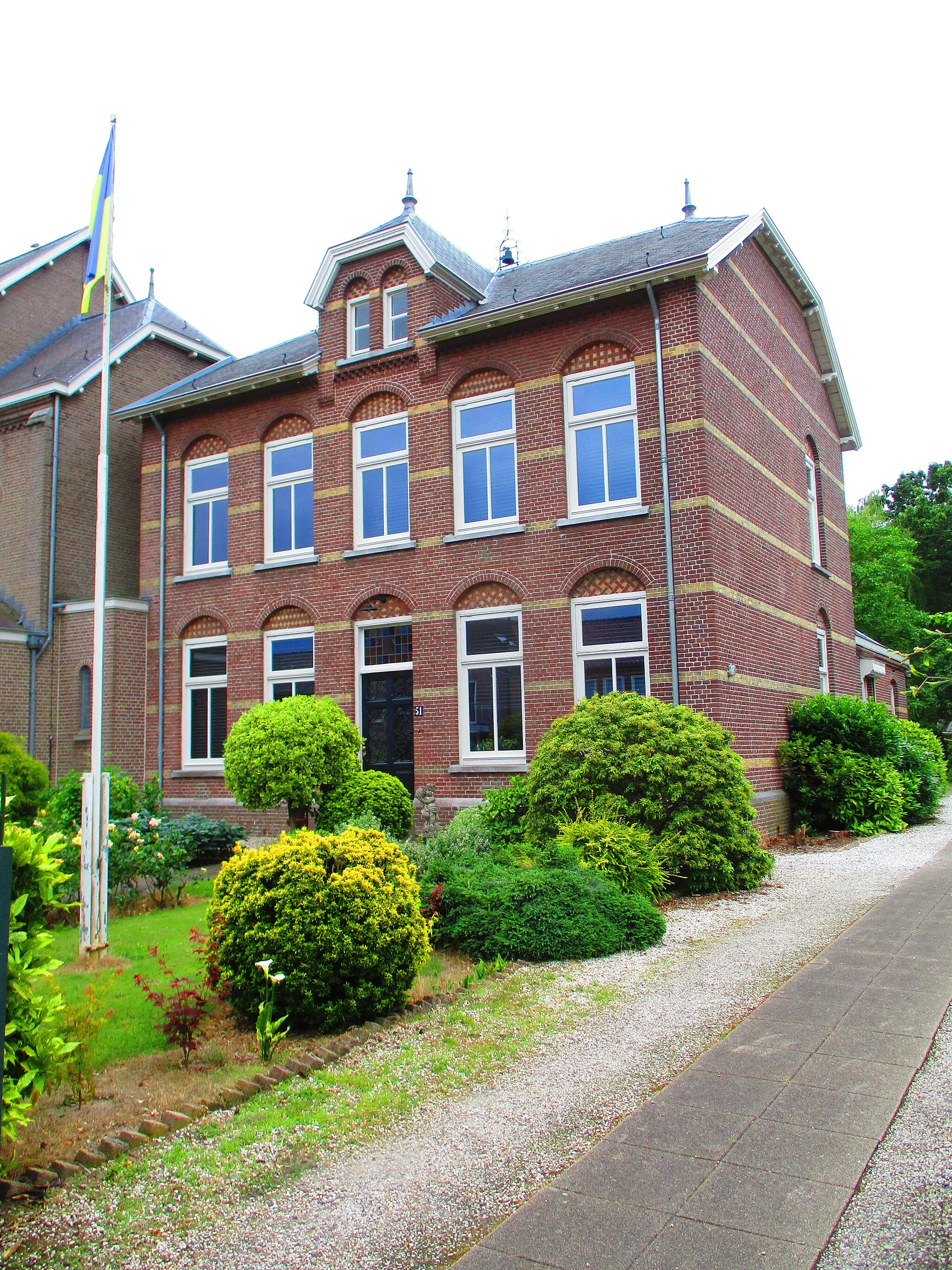 Photo showing: This is an image of a municipal monument in Bernheze with number