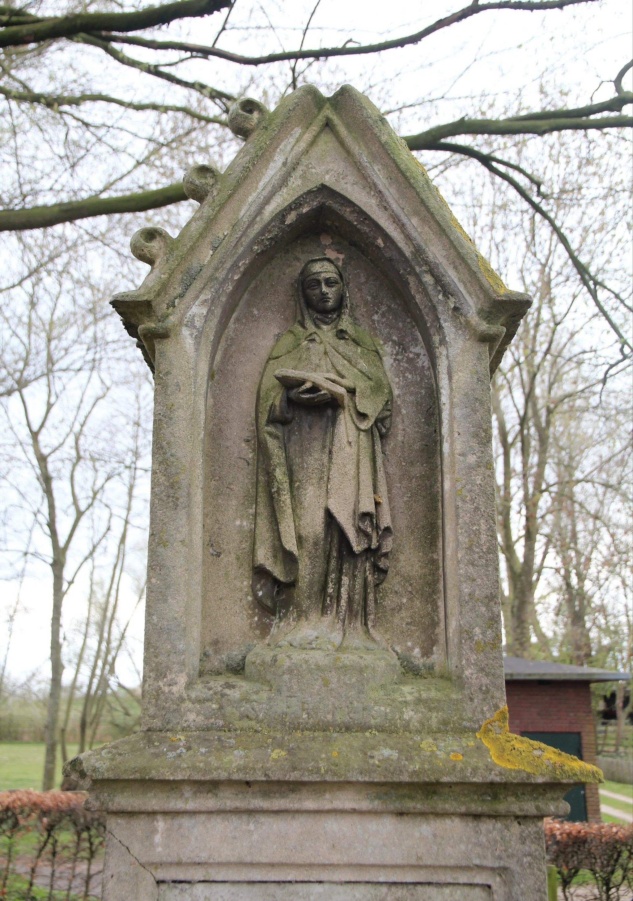 Photo showing: Grafmonument voor Francisca Vermeulen op de begraafplaats in oud Maren, Noord-Brabant.