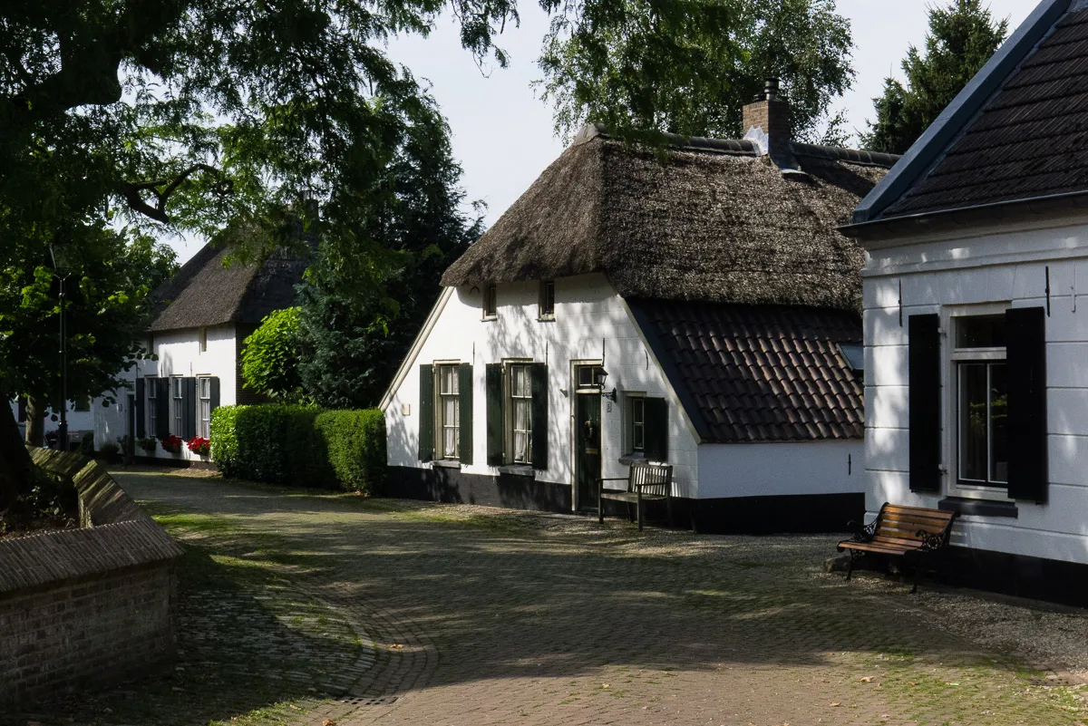 Photo showing: Huizen in de Kerkstraat in Batenburg