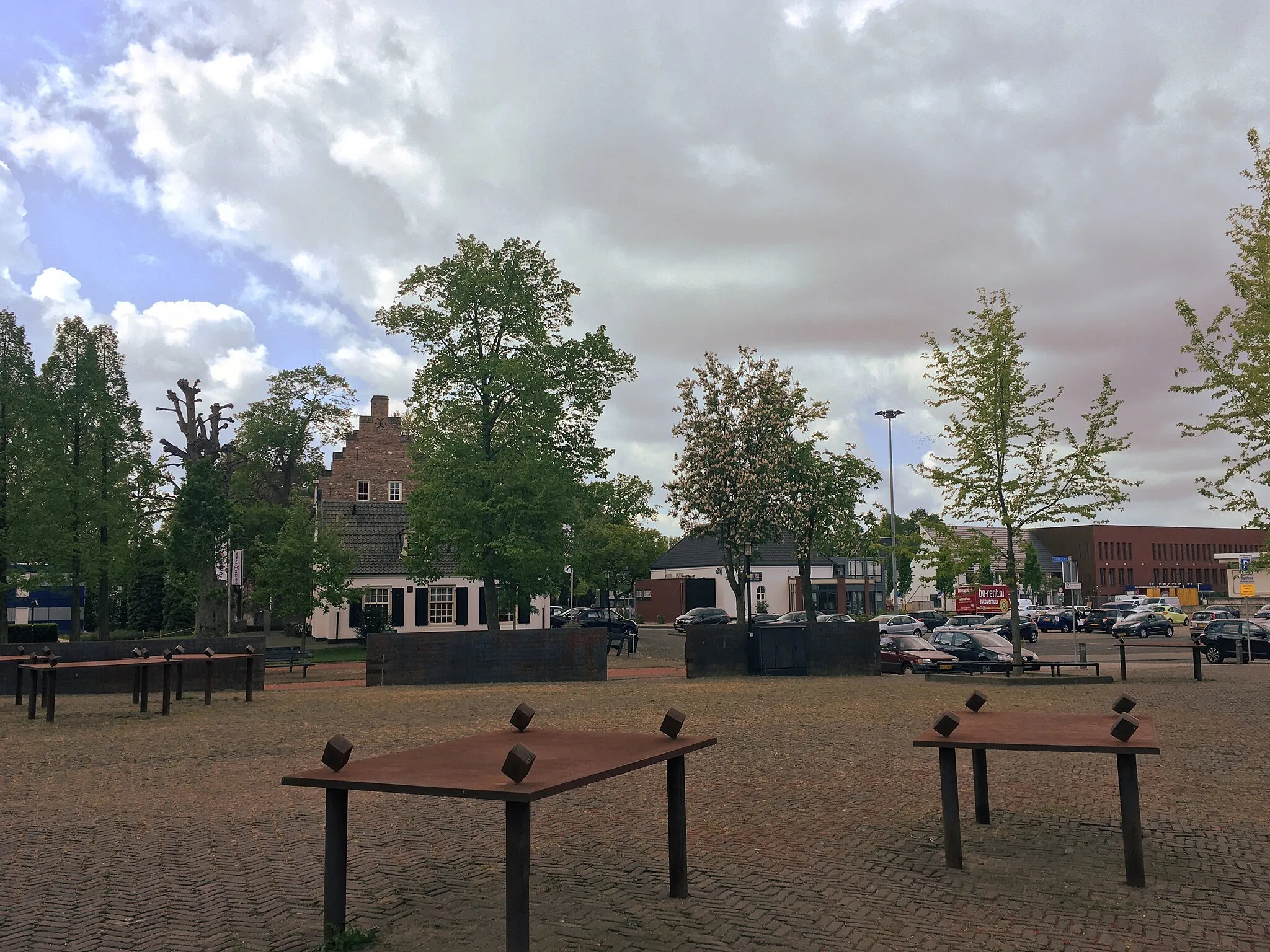 Photo showing: Centrum van Bemmell (Lingewaard), met onder andere Brugdijk
