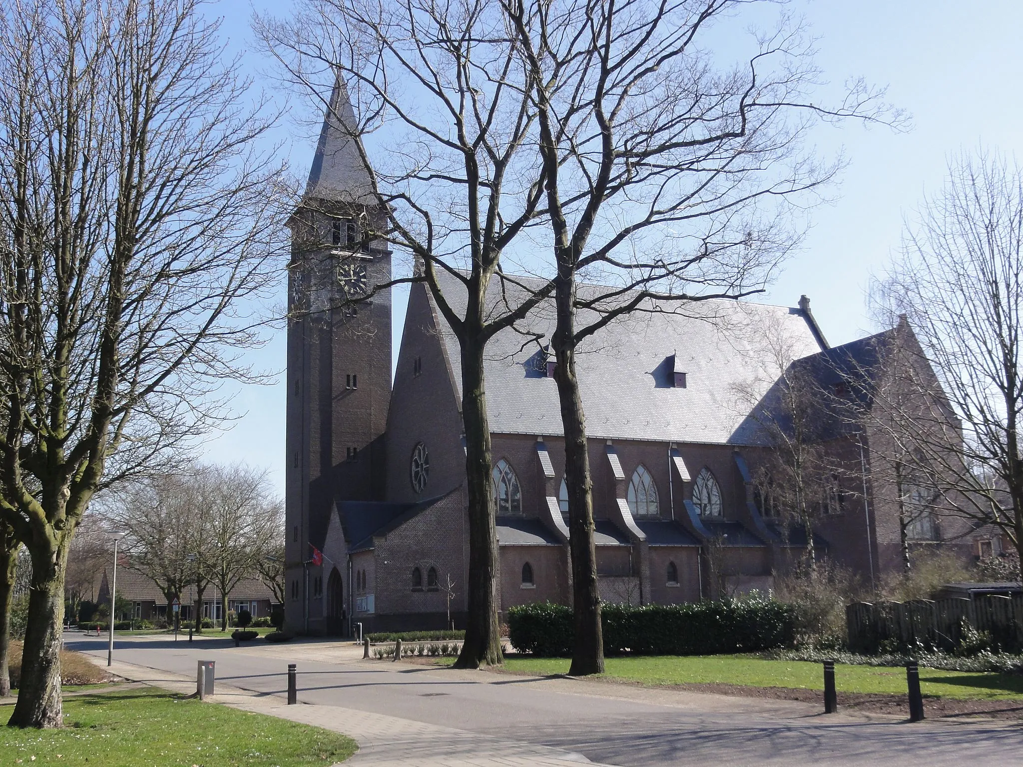 Photo showing: Molenhoek (Mook en Middelaar, Limburg, NL) church, architect nl:Joseph Franssen