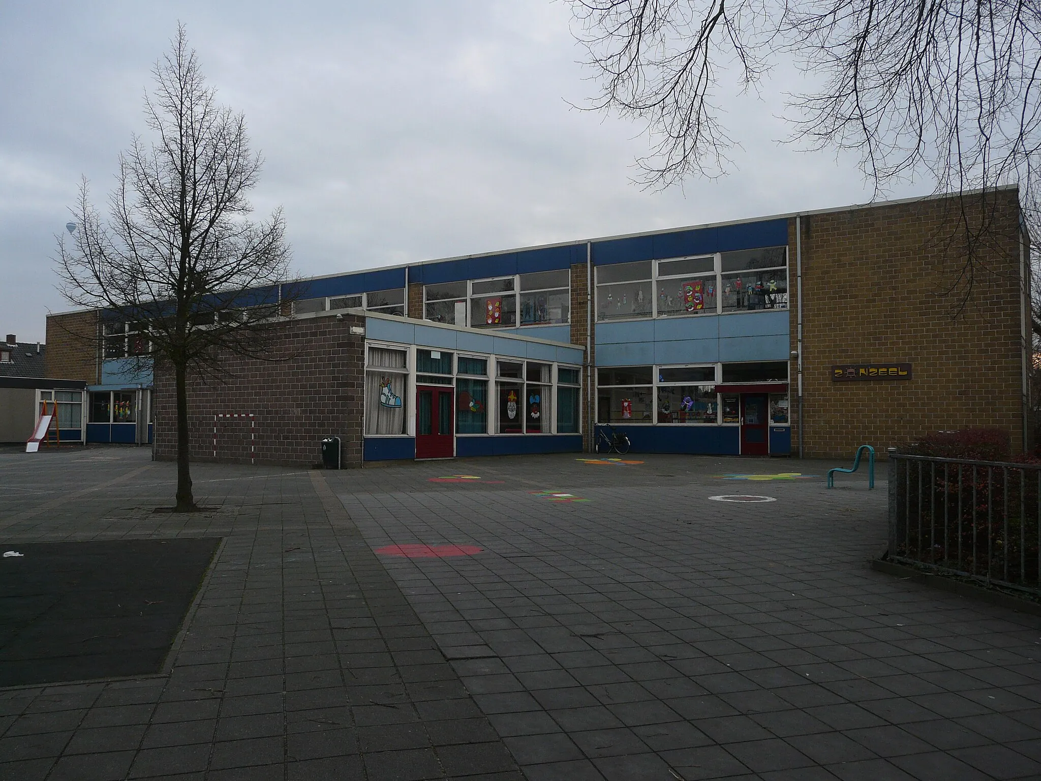 Photo showing: Basisschool Zonzeel in Terheijden