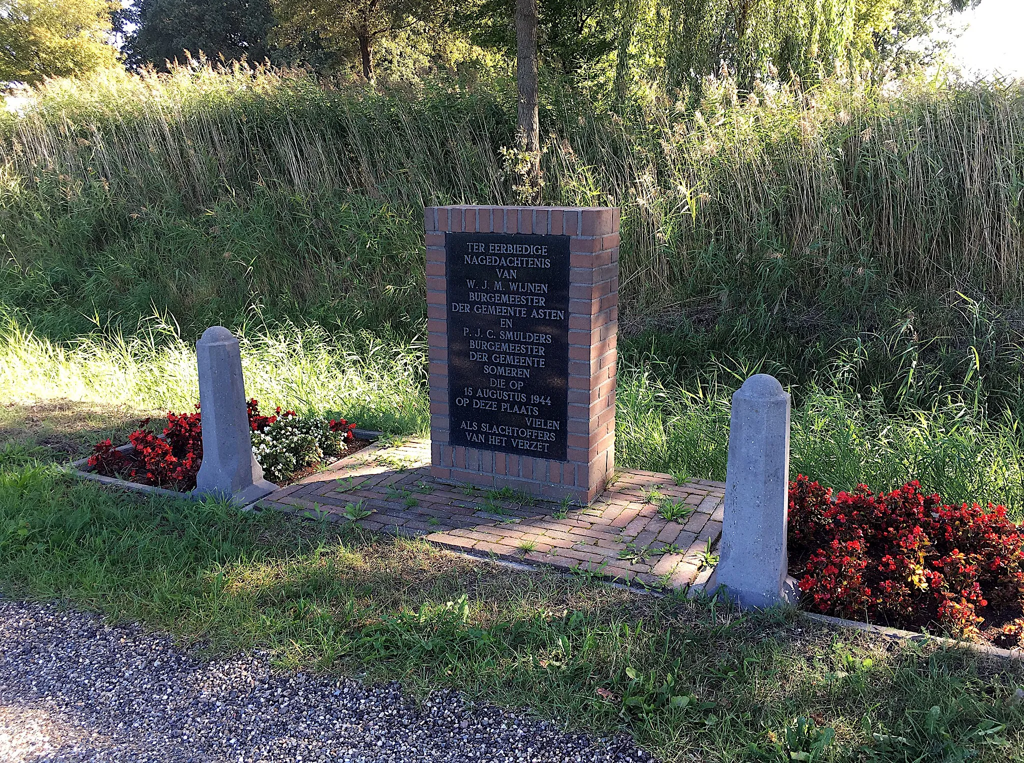 Photo showing: WarMonument at Kanaaldijk-Zuid in Someren-Eind NL