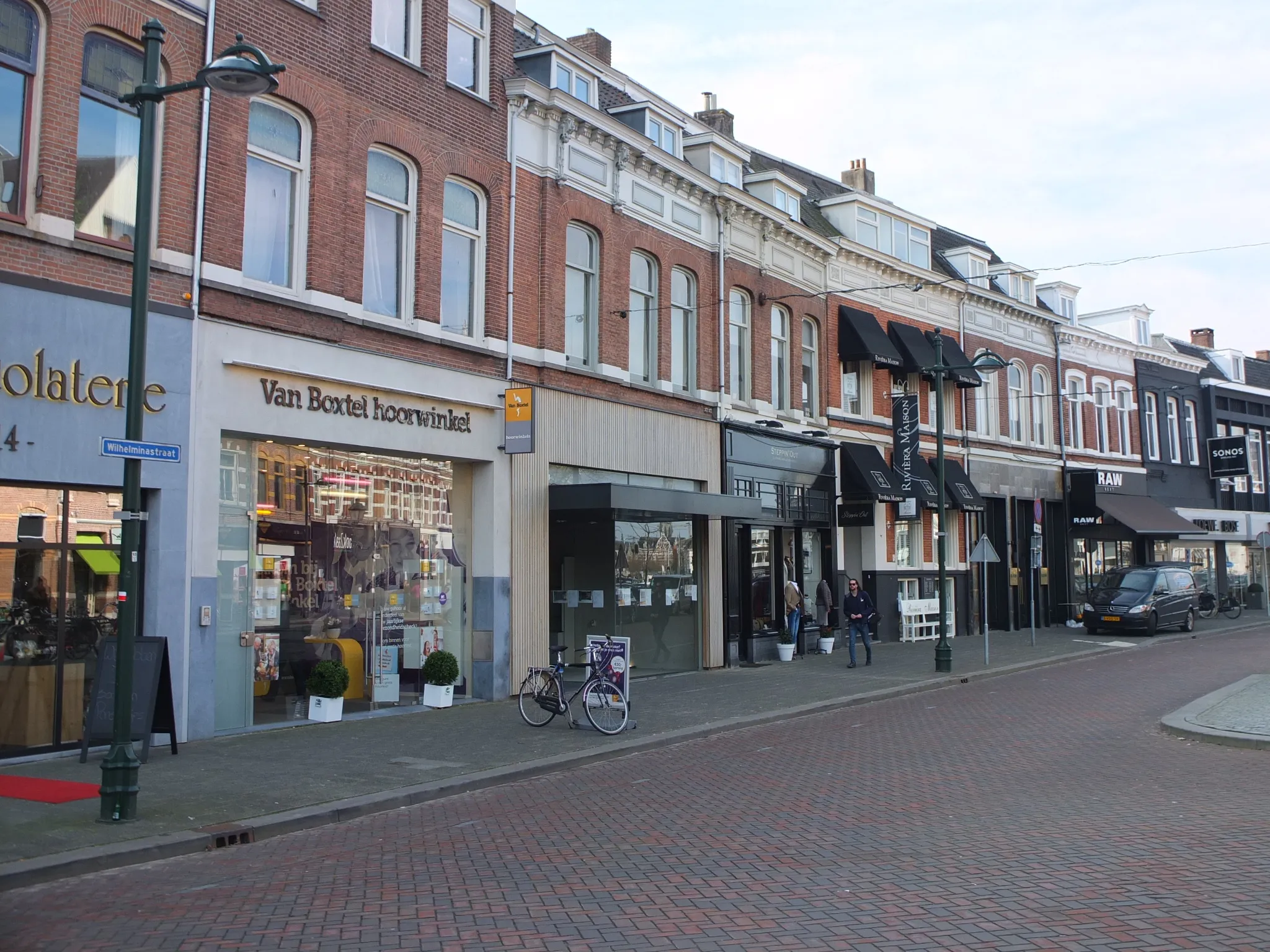 Photo showing: Zicht op een deel van de Wilhelminastraat, Breda in Breda