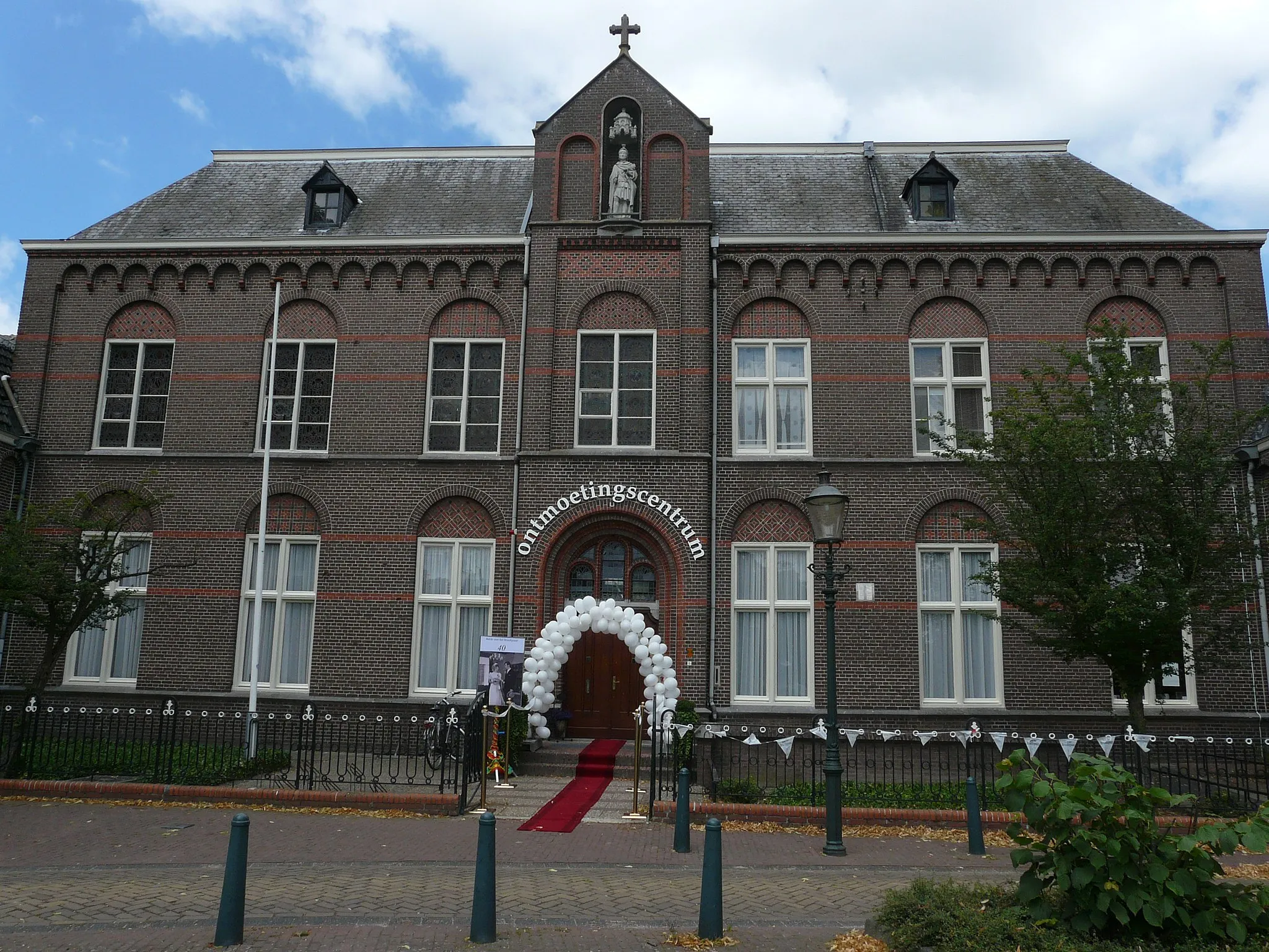 Photo showing: Ontmoetingscentrum in Raamsdonk