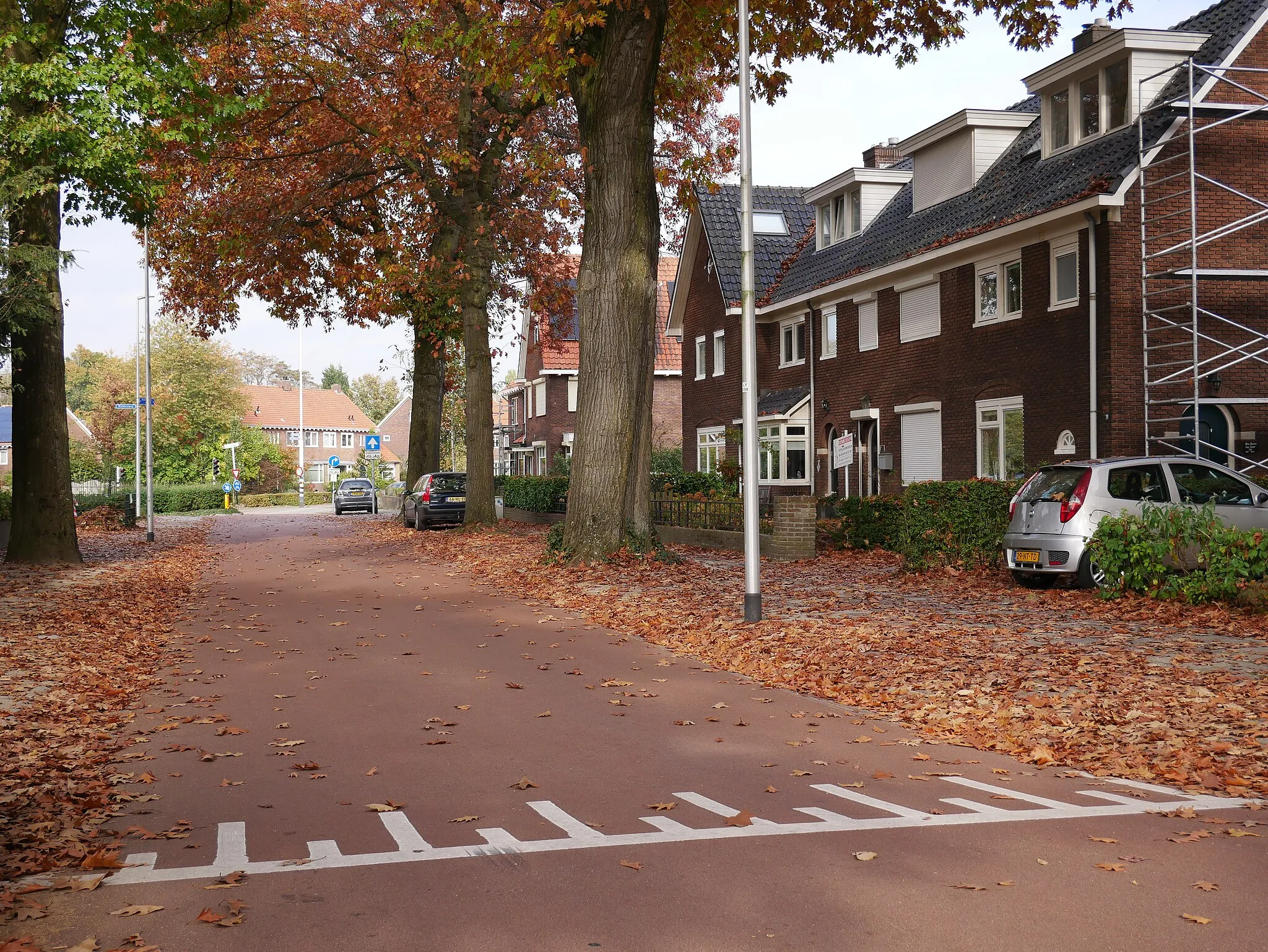 Photo showing: Cycle highway "Batavierenpad" (F173b) over the Muntmeesterlaan in Nijmegen-Nieuw-West (Province of Gelderland)