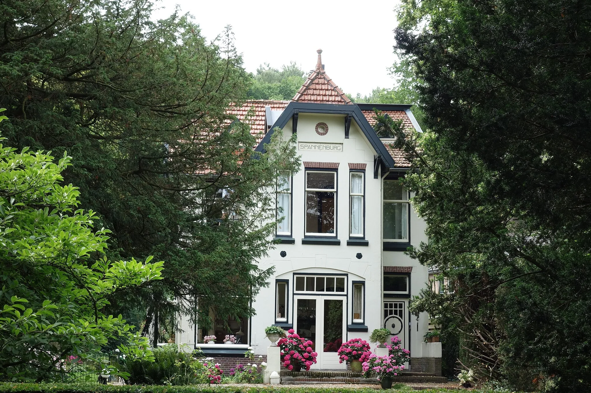 Photo showing: Villa Spannenburg aan de Duinweg in Schoorl.